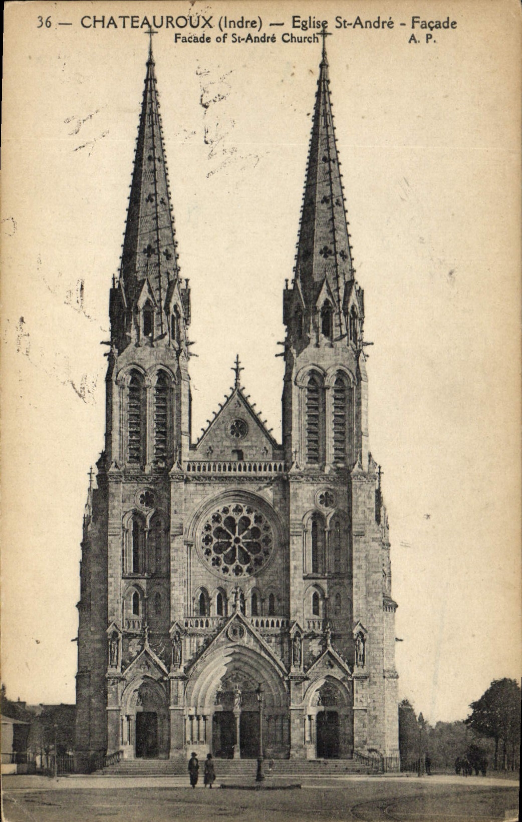 CPA Chateauroux Indre Eglise St Andre Facade