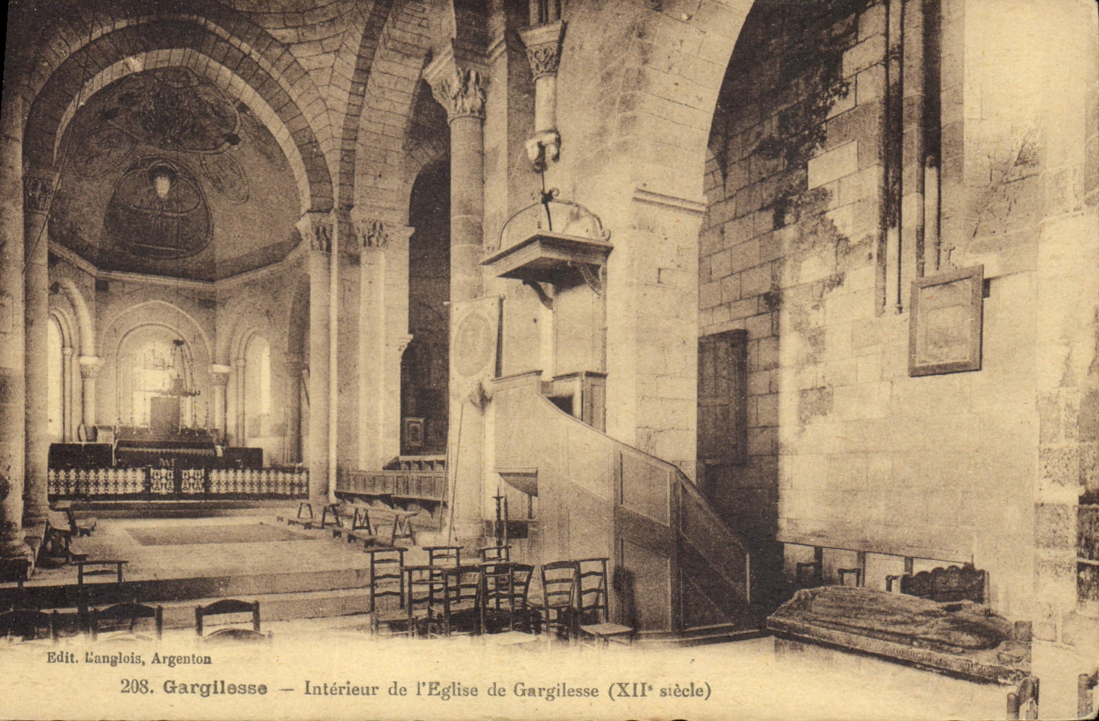 CPA Gargilesse Interieur de l'eglise de Gargilesse XII siecle