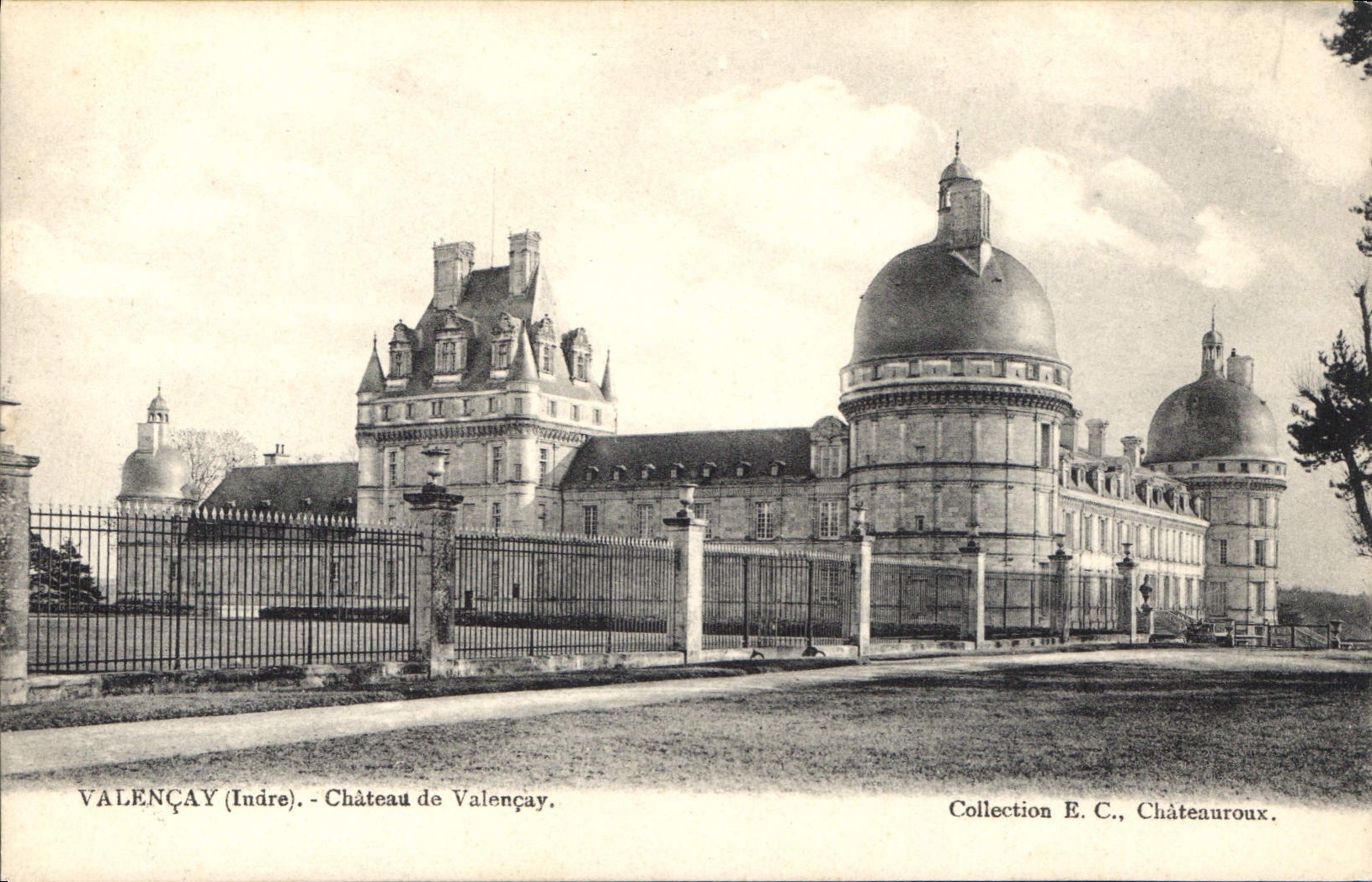 CPA Valencay Indre Chateau de Valencay 