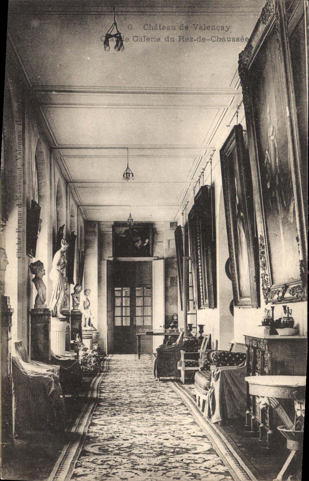 CPA Chateau de Valencay Galerie du Rez de Chaussee 