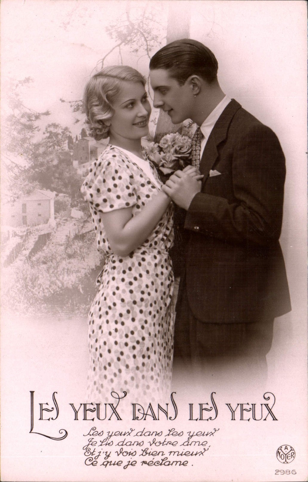 CPA Les Yeux dans les Yeux Femme