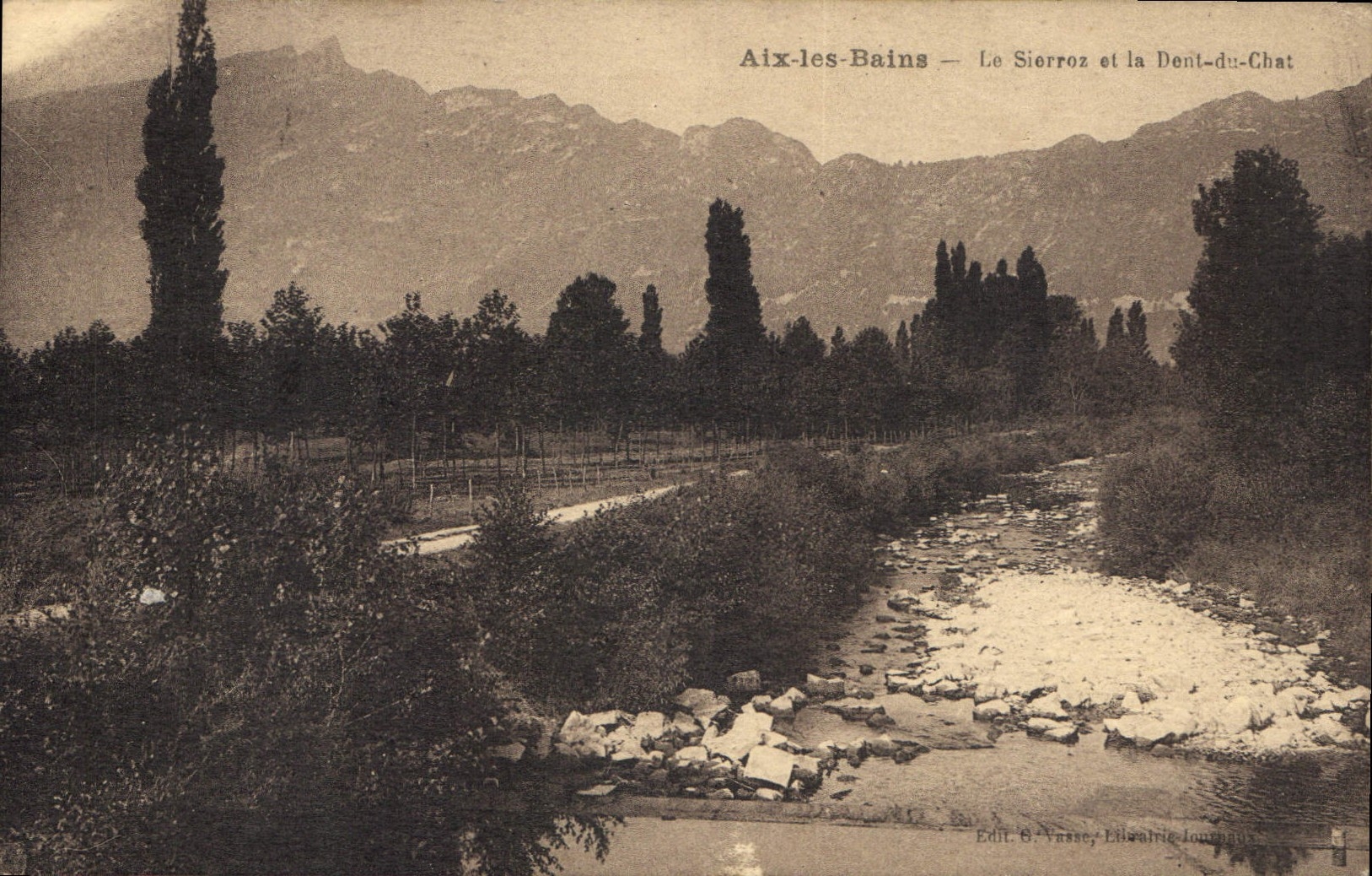CPA Aix les Bains le Sierroz et le Dent du Chat 