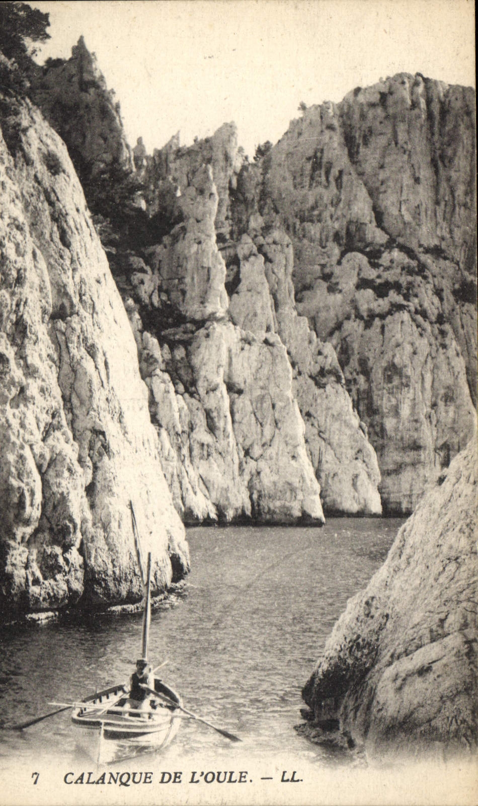 CPA Calanque de l'Oule Bateau