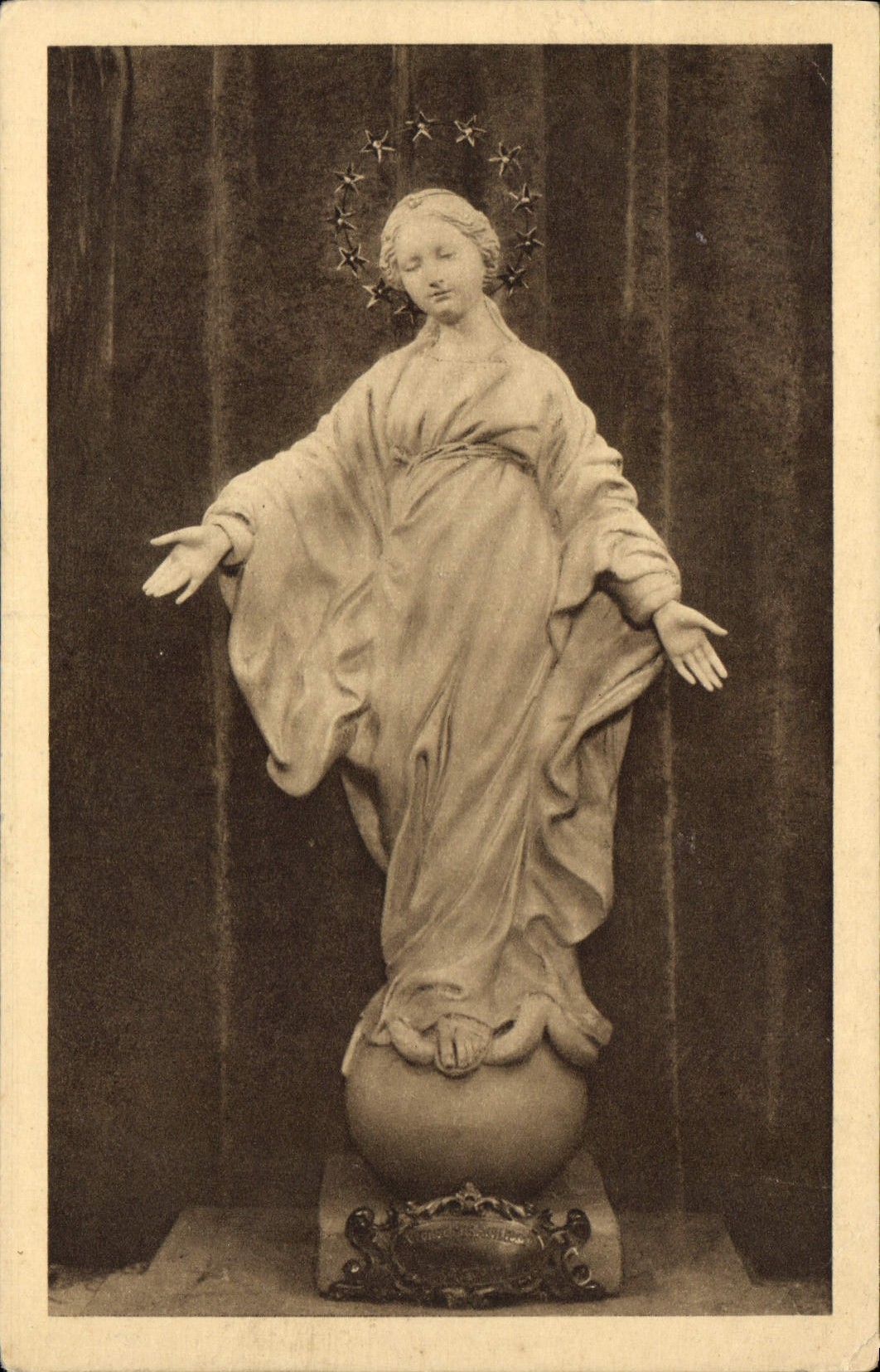 CPA Statue miraculeuse de la Vierge du sourire