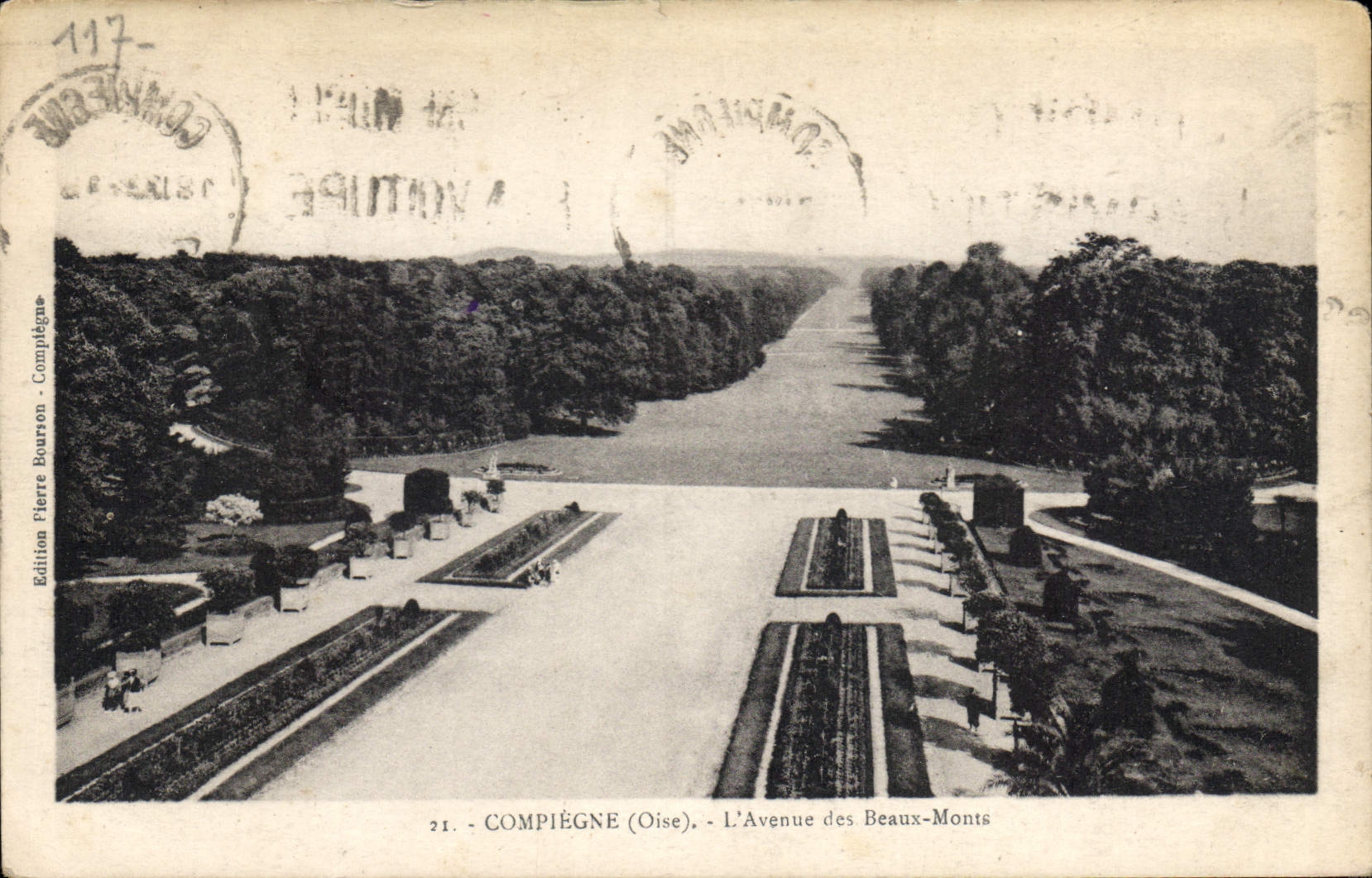 CPA Compiegne Oise l'Avenue des Beaux Monts 