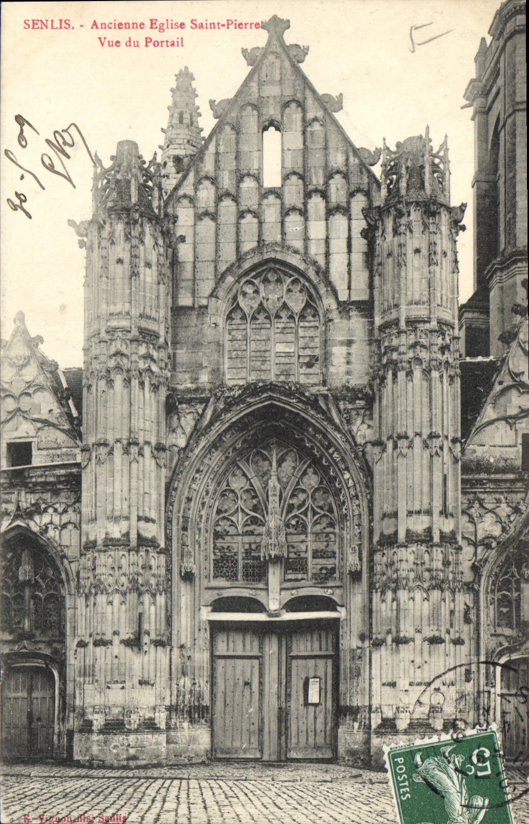 CPA Senlis Ancienne Eglise Saint Pierrefonds Vue du Portail 