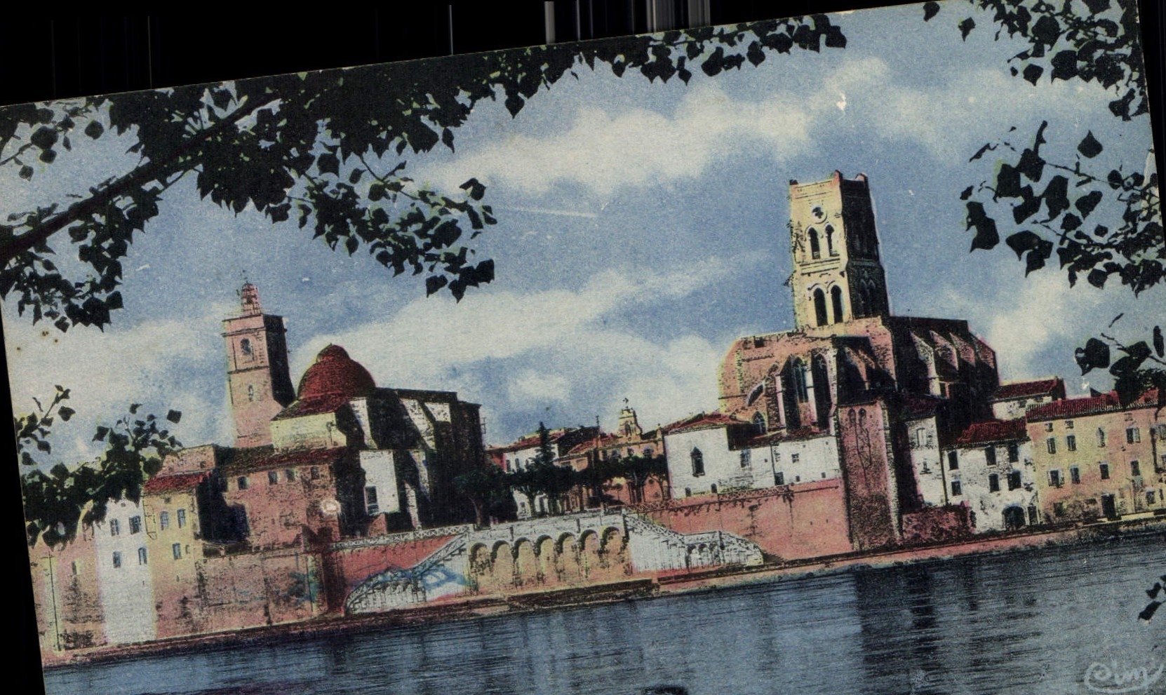 CPA Pont st Esprit Gard Cathedrale St Saturnin