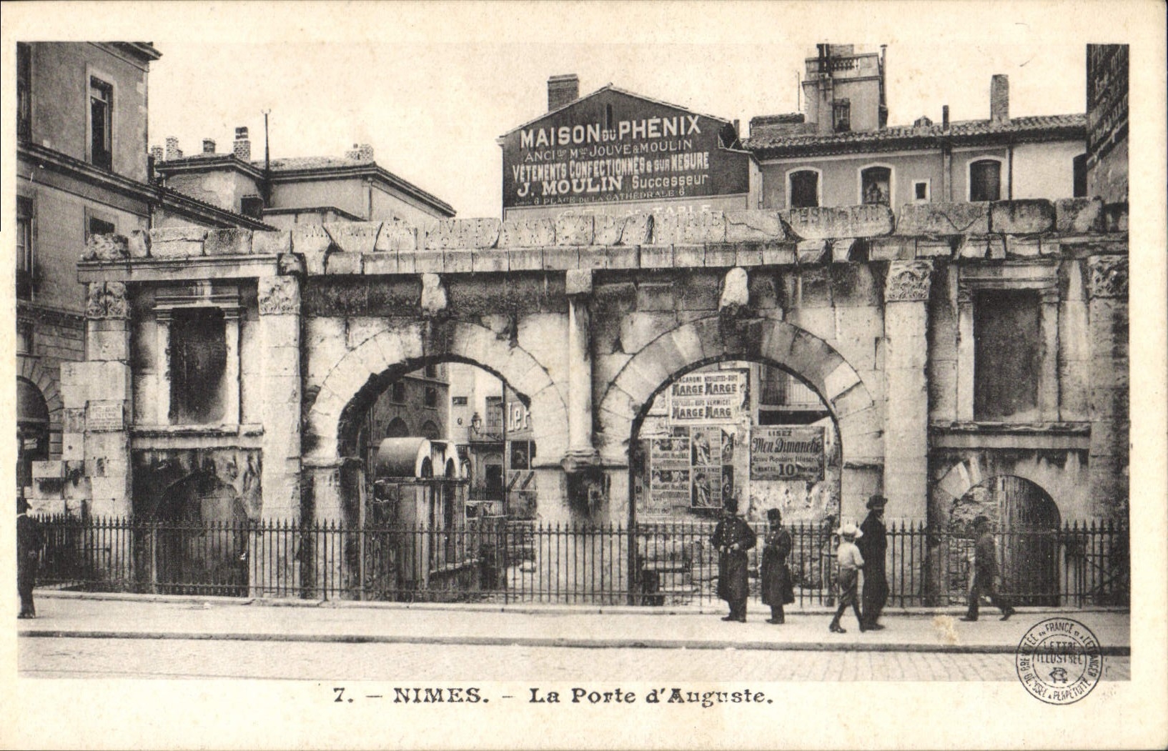 CPA Nimes La Porte d'Auguste Maison du Phenix