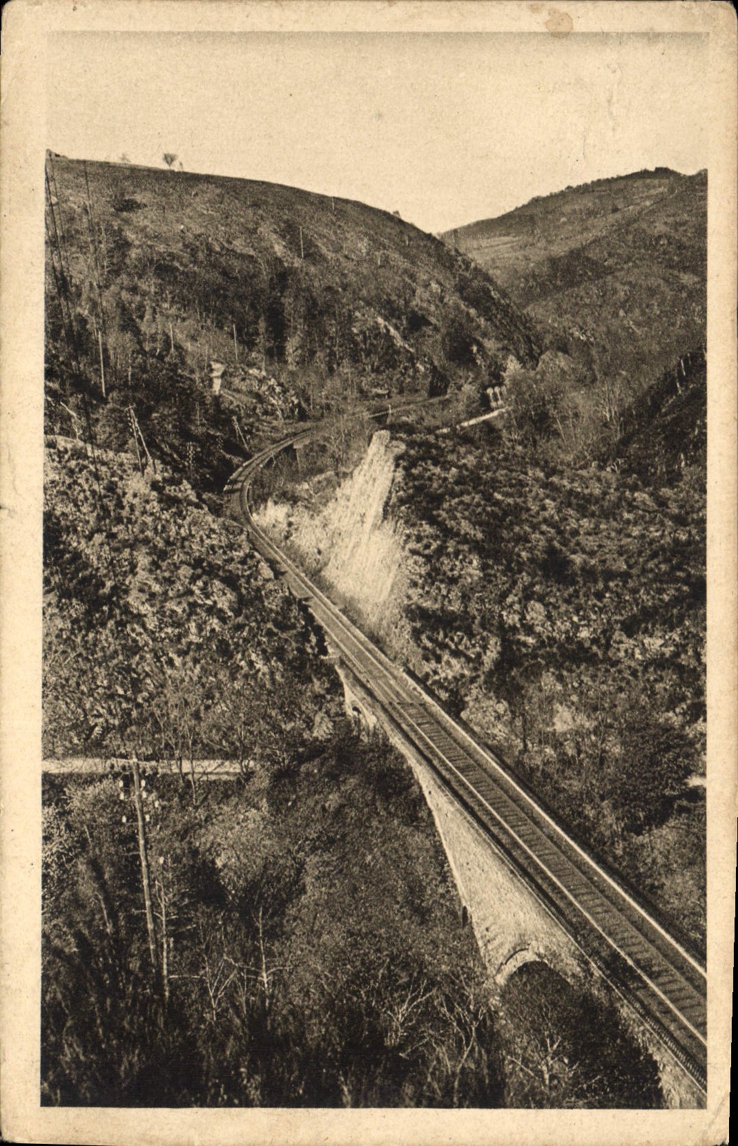 CPA Maurs la Jolie Cantal Le Cabran 