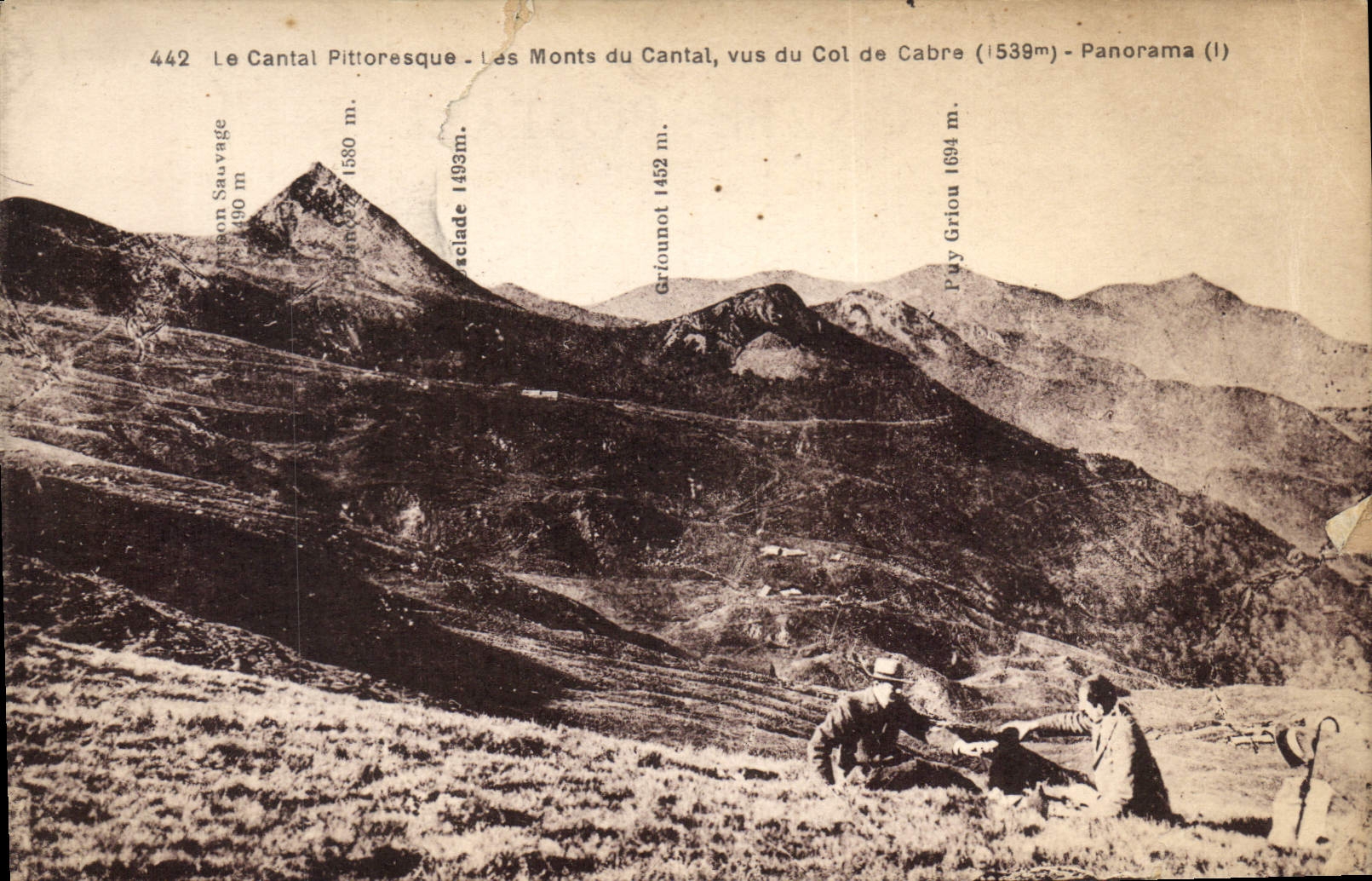 CPA Le Cantal Pittoresque Les Monts du Cantal vus du Col de Carbe Panorama 