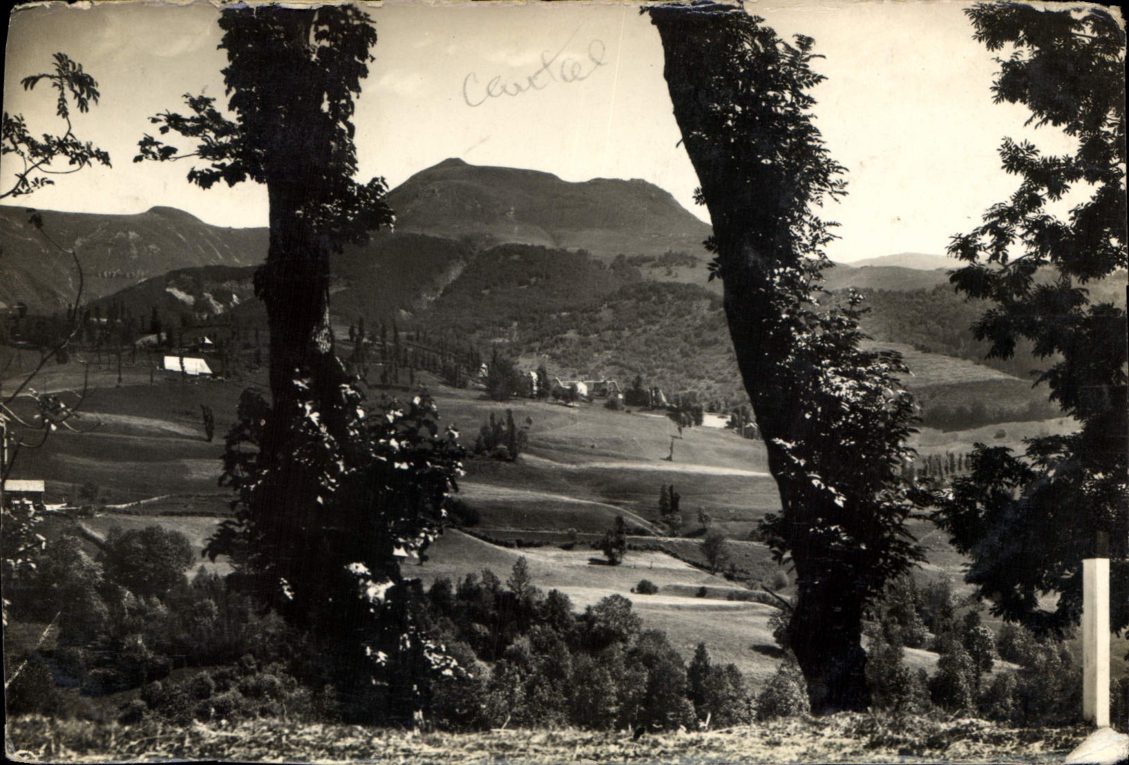 CPA Gorges de Cere Le Plomb du Cantal