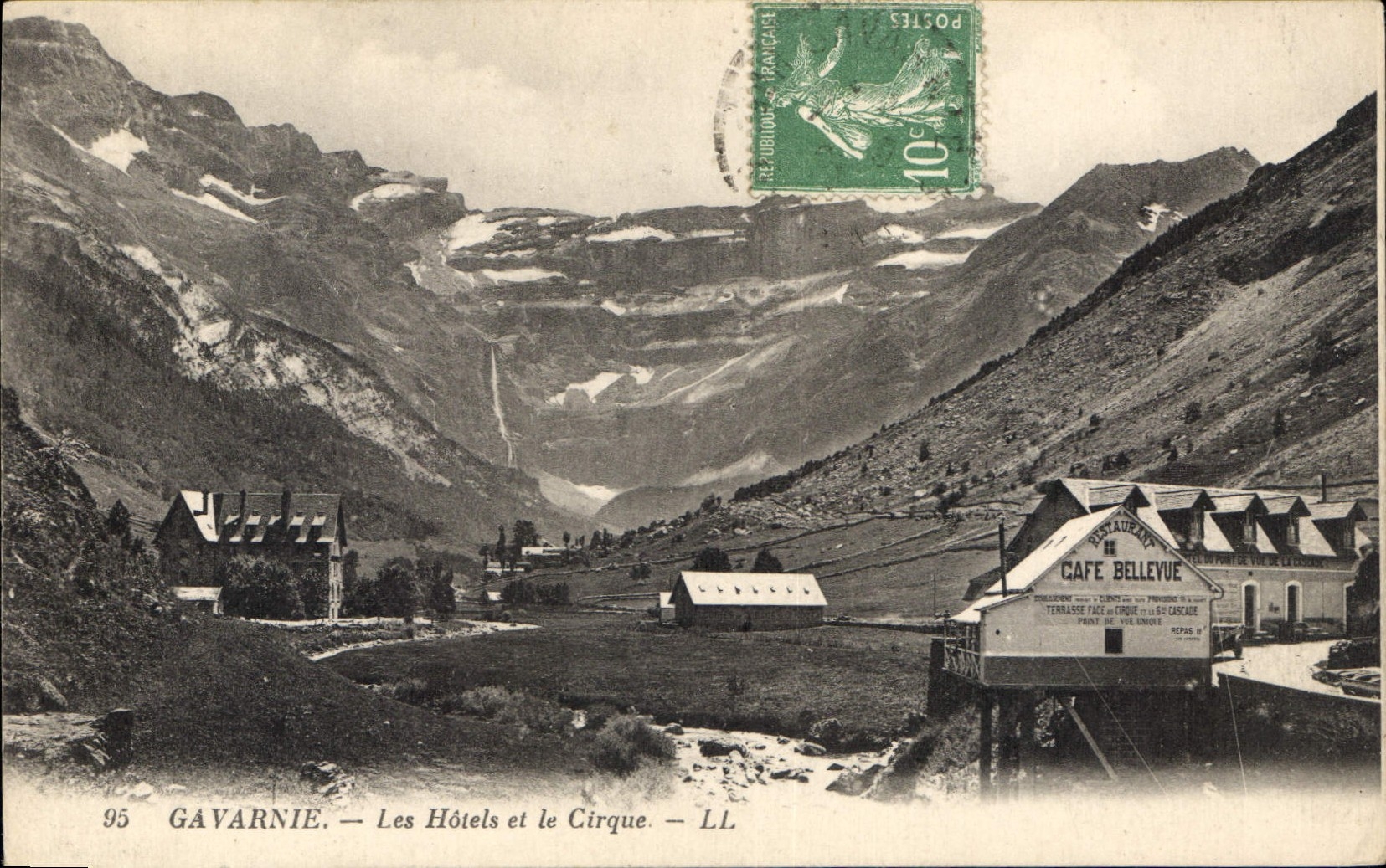 CPA Gavarnie Les Hotels et le Cirque 