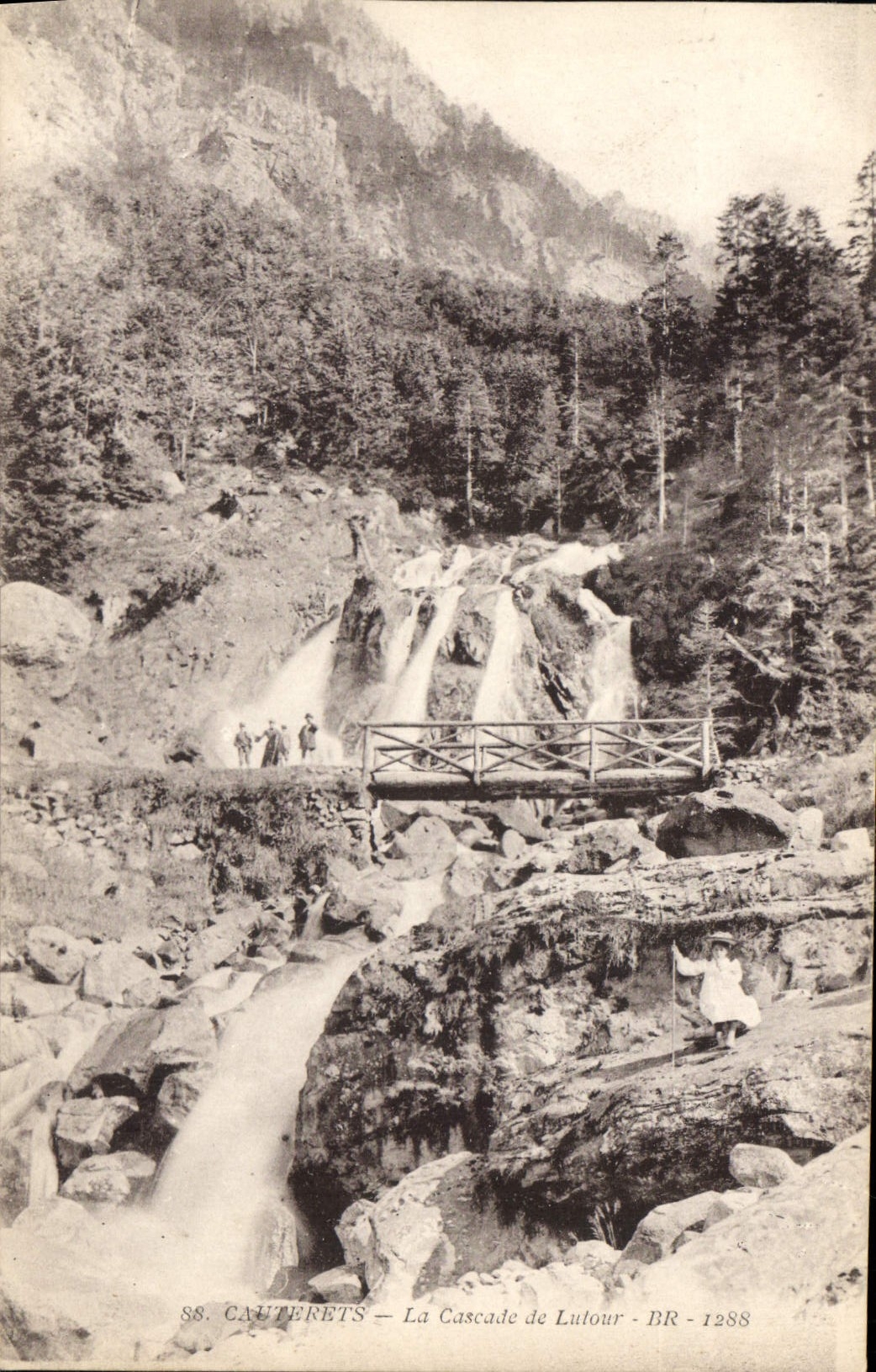 CPA Cauterets La Cascade de Lutour 