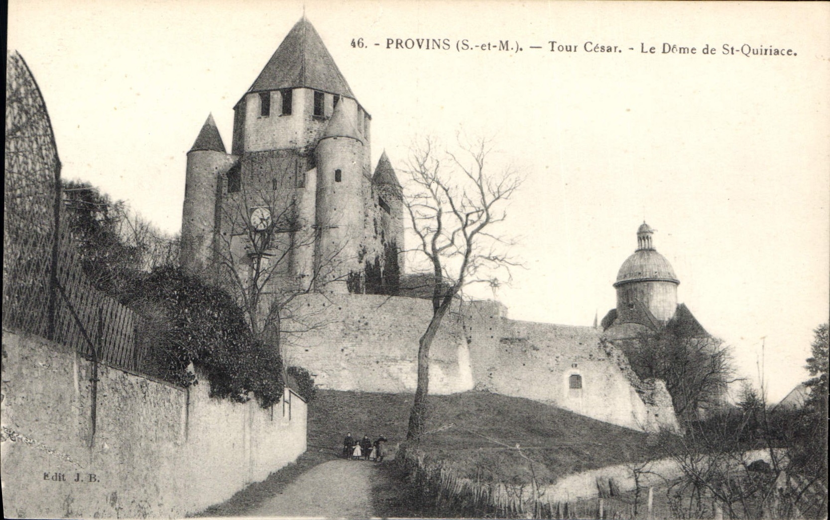 CPA Provins S et M Tour Cesar Le Dome de St Quiriace 