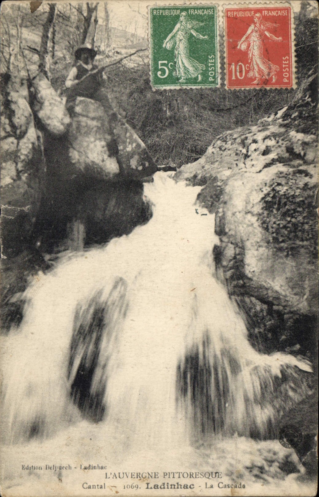 CPA L'Auvergne Pittoresque Cantal Ladinhac La Cascade 