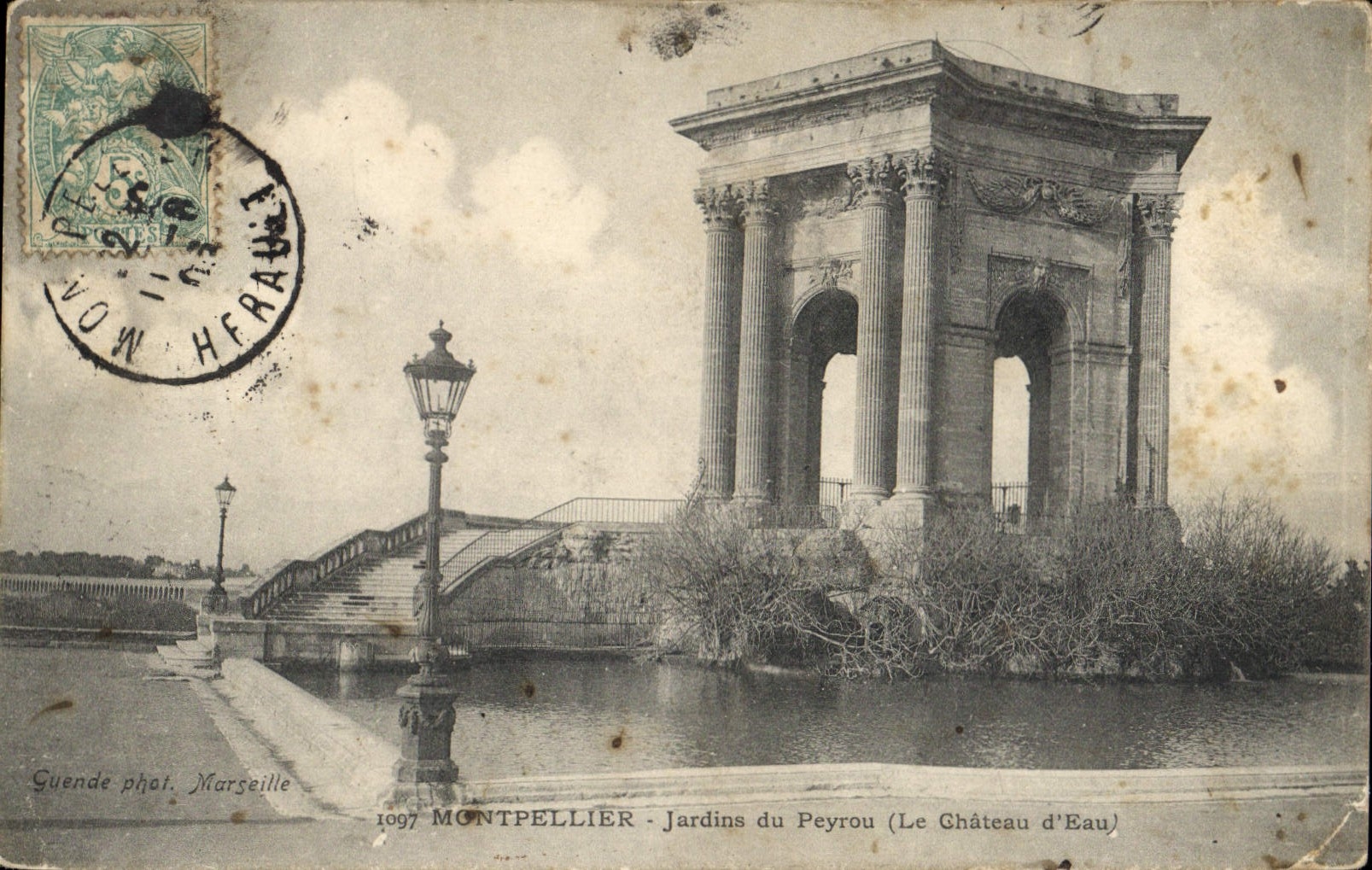 CPA Montpellier Jardin du Peyrou Le Chateau d'Eau 