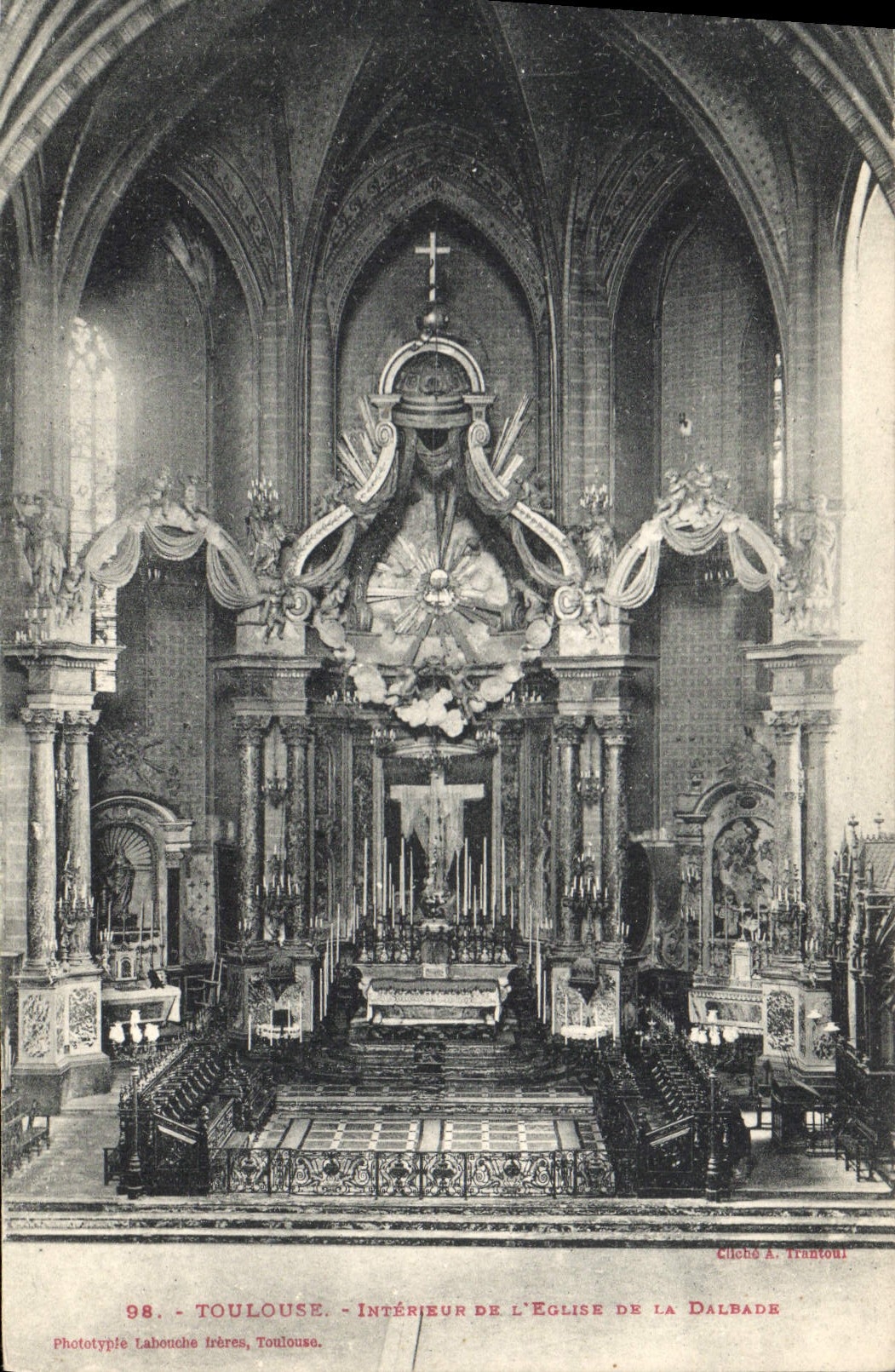CPA Toulouse Interieur de l'Eglise de la Dalbade 