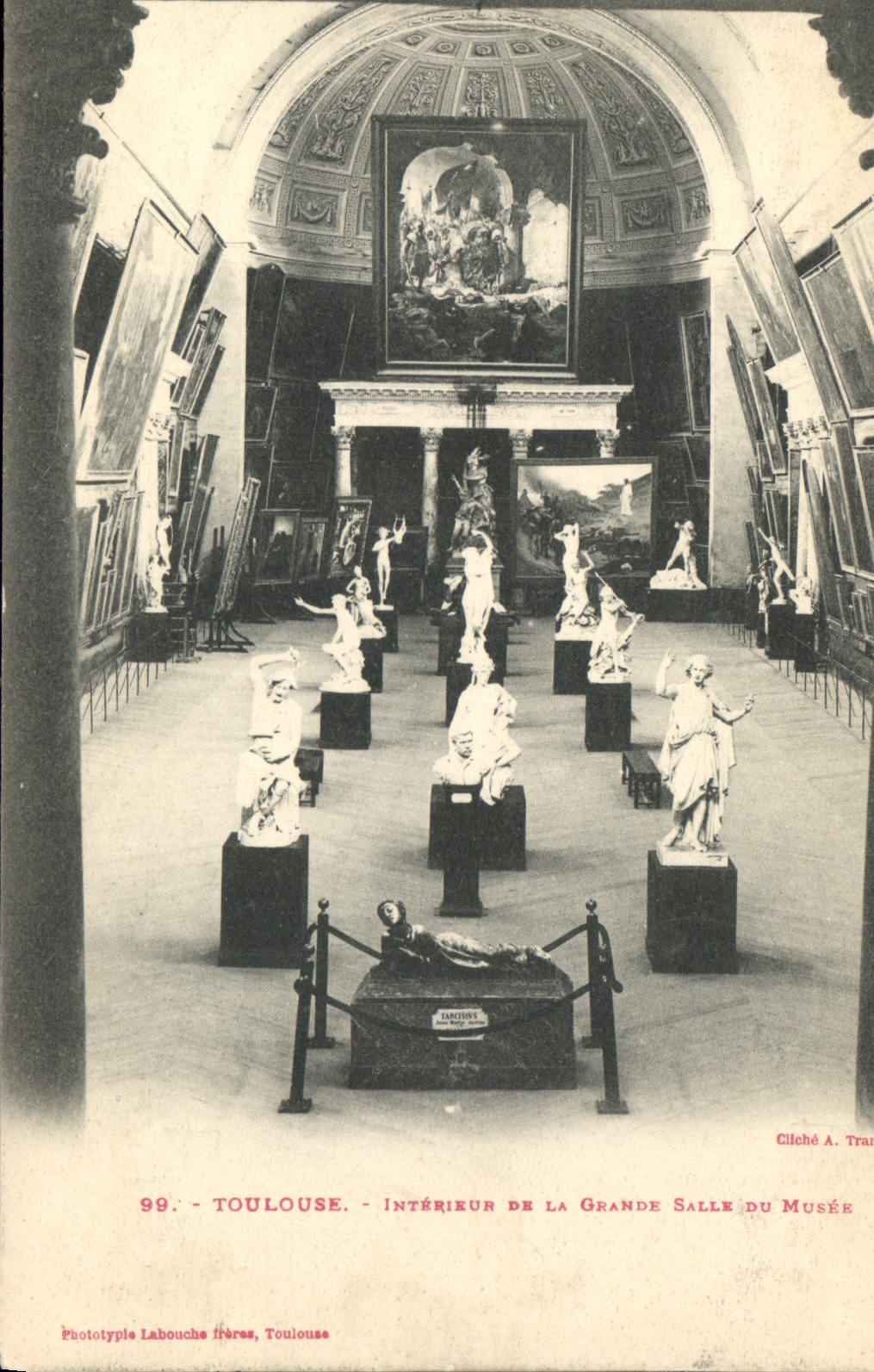 CPA Toulouse Interieur de la Grande Salle du Musee