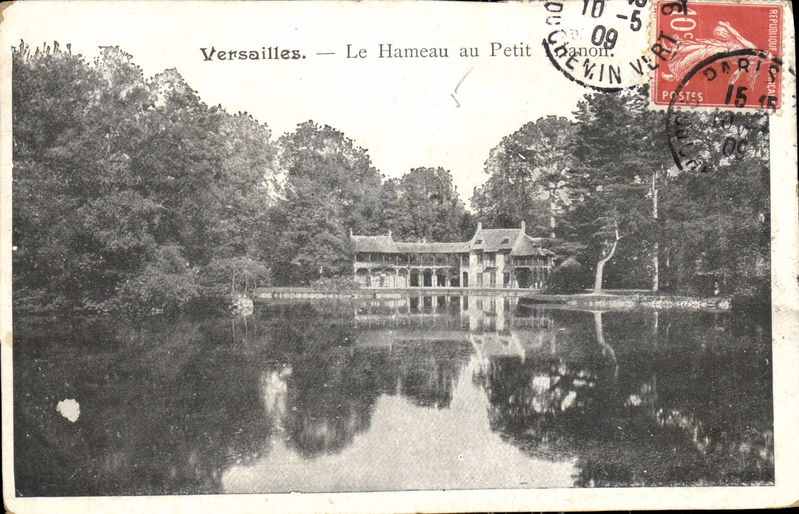 CPA Versailles Le Hameau au Petit Trianon 
