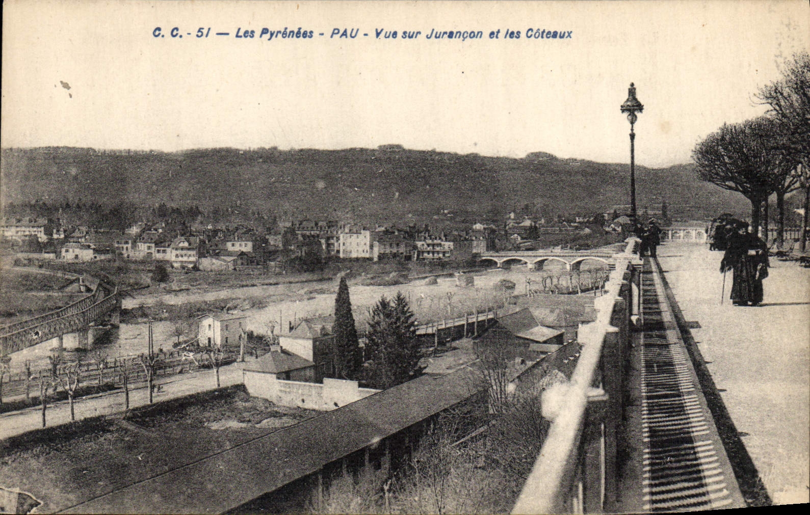 CPA Pau Vue sur Jurancon et les Coteaux 