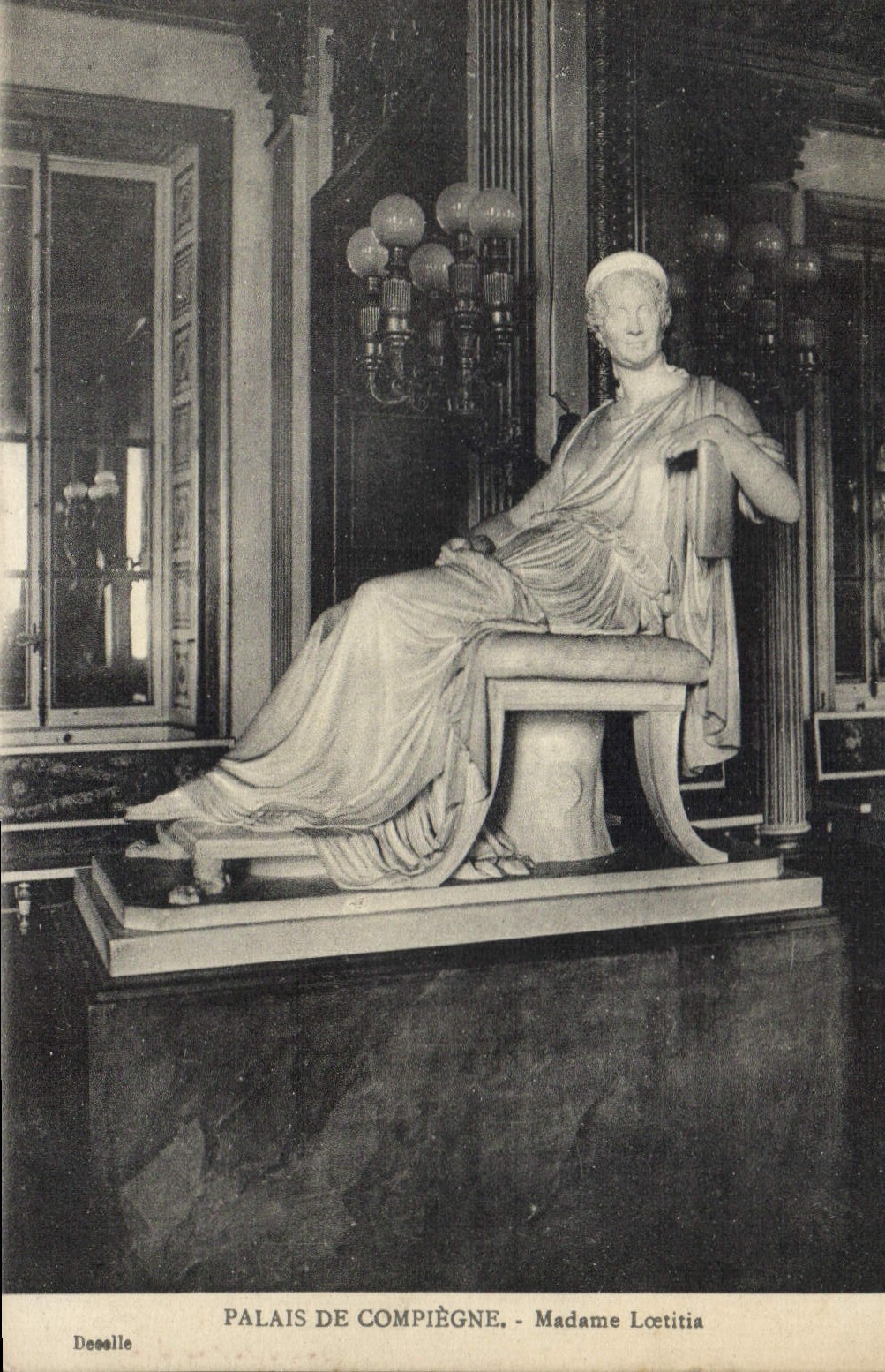 CPA Palais de Compiegne Madame Loetitia