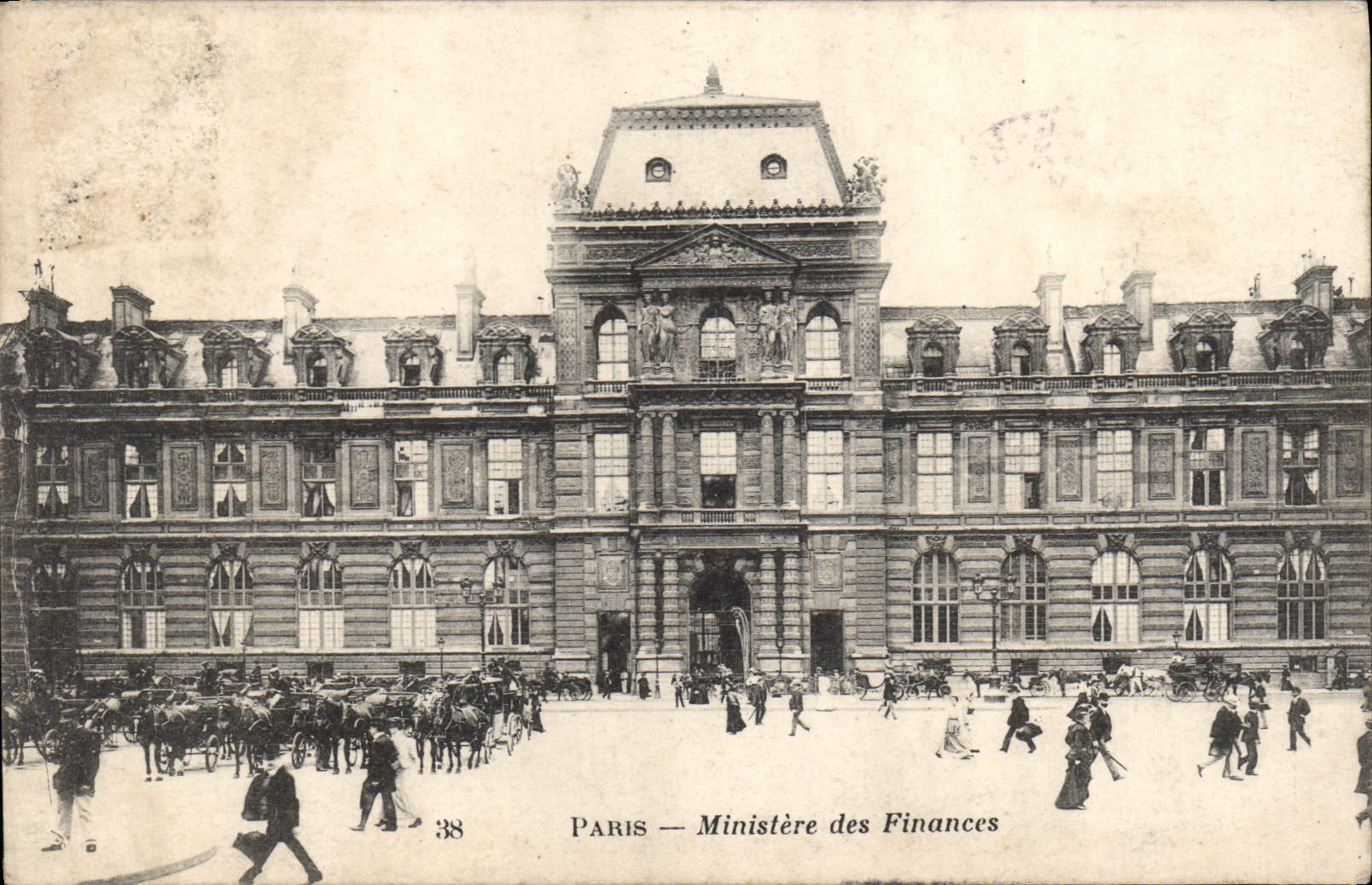 CPA Paris Ministere des Finances 