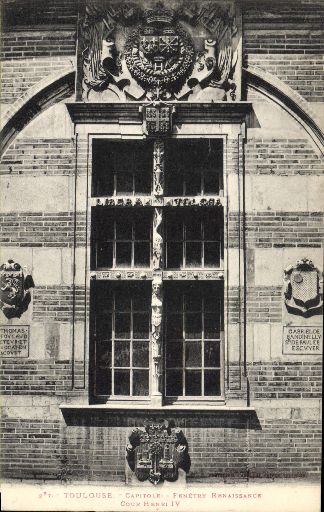 CPA Toulouse Capitole Fenetre Renaissance 