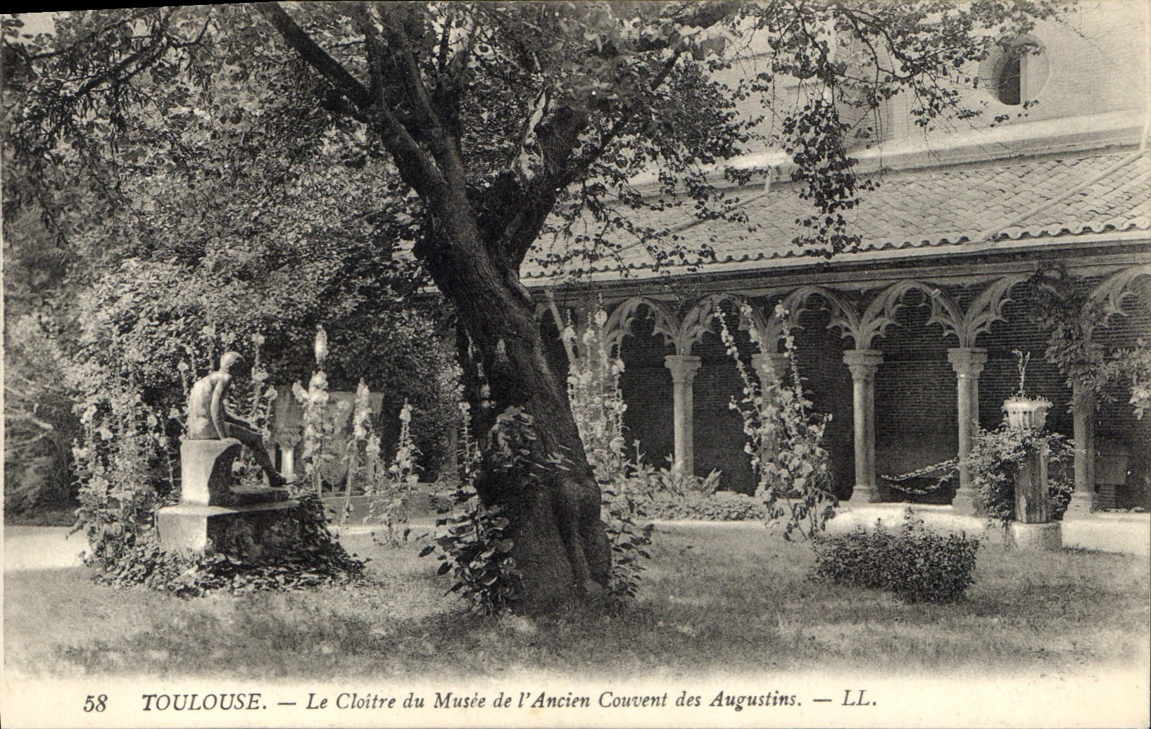 CPA Toulouse Le Cloitre du Musee de l'Ancien Couvent des Augustin