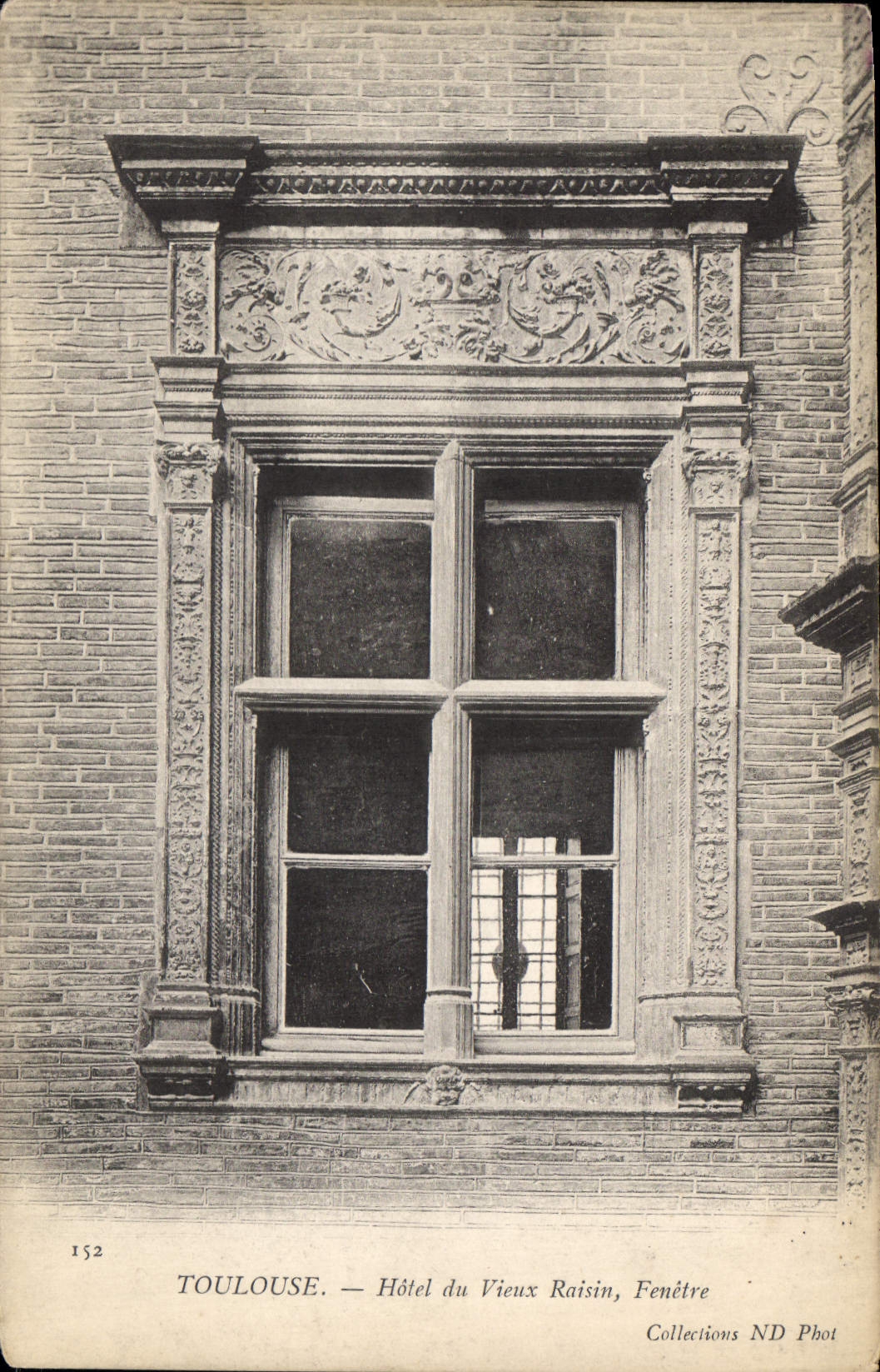 CPA Toulouse Hotel du Vieux Raisin Fenetre