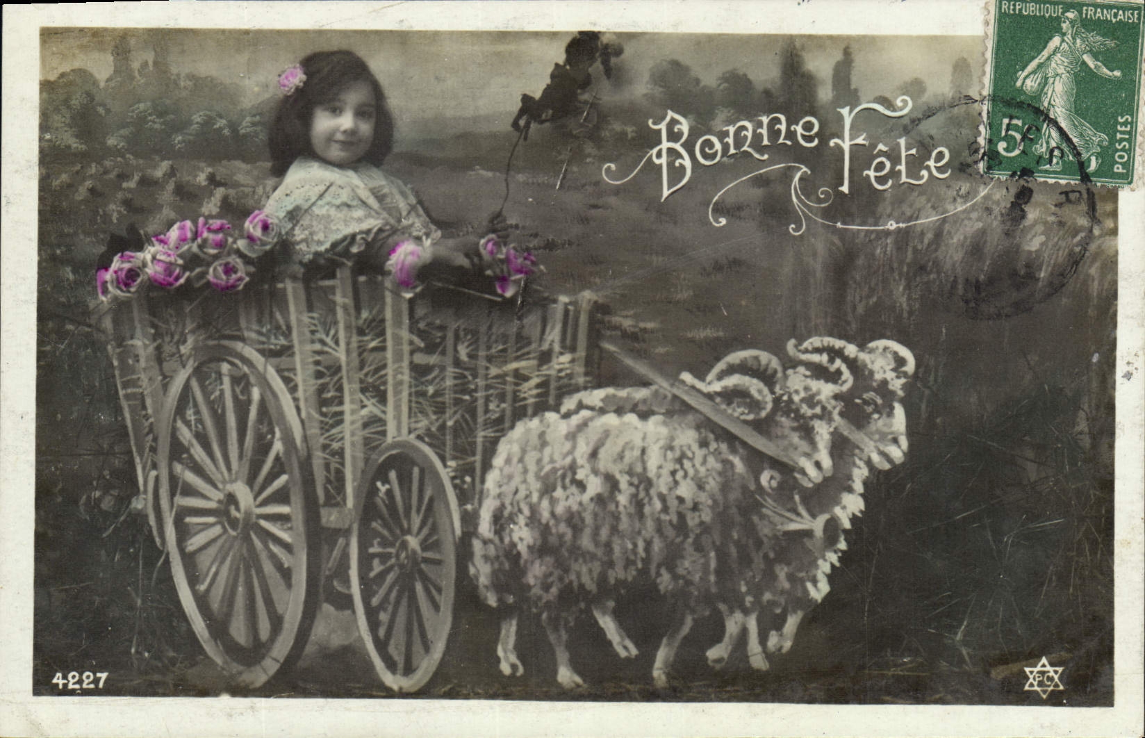 CPA Bonne Fete Enfant Moutons
