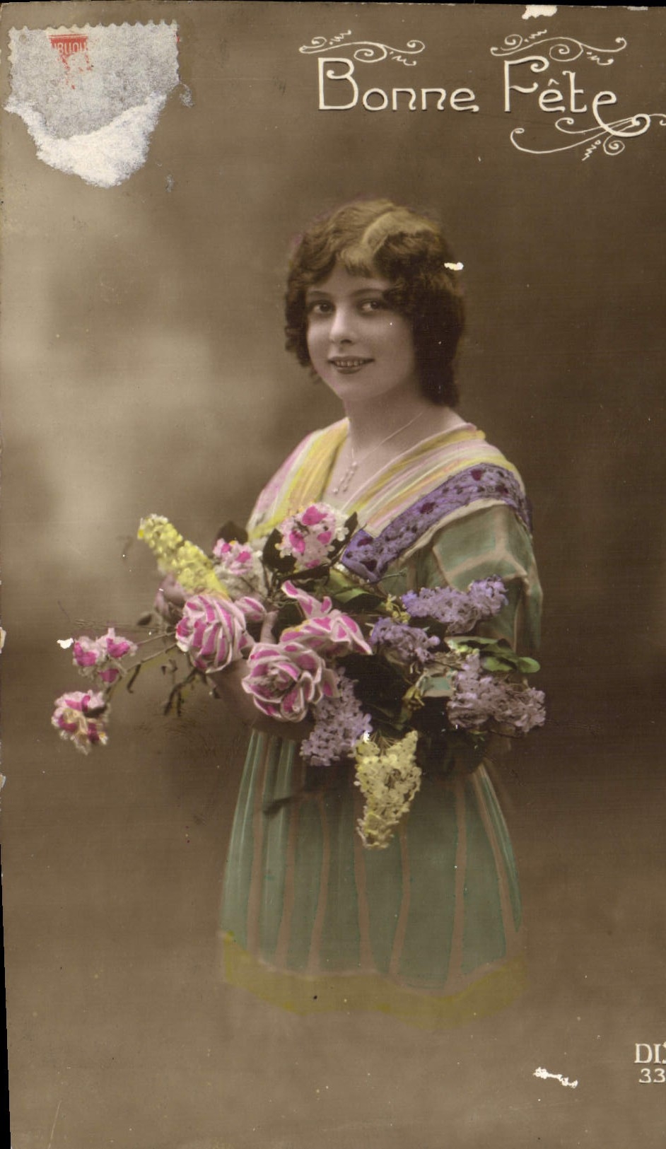 CPA Bonne Fete Femme Fleurs