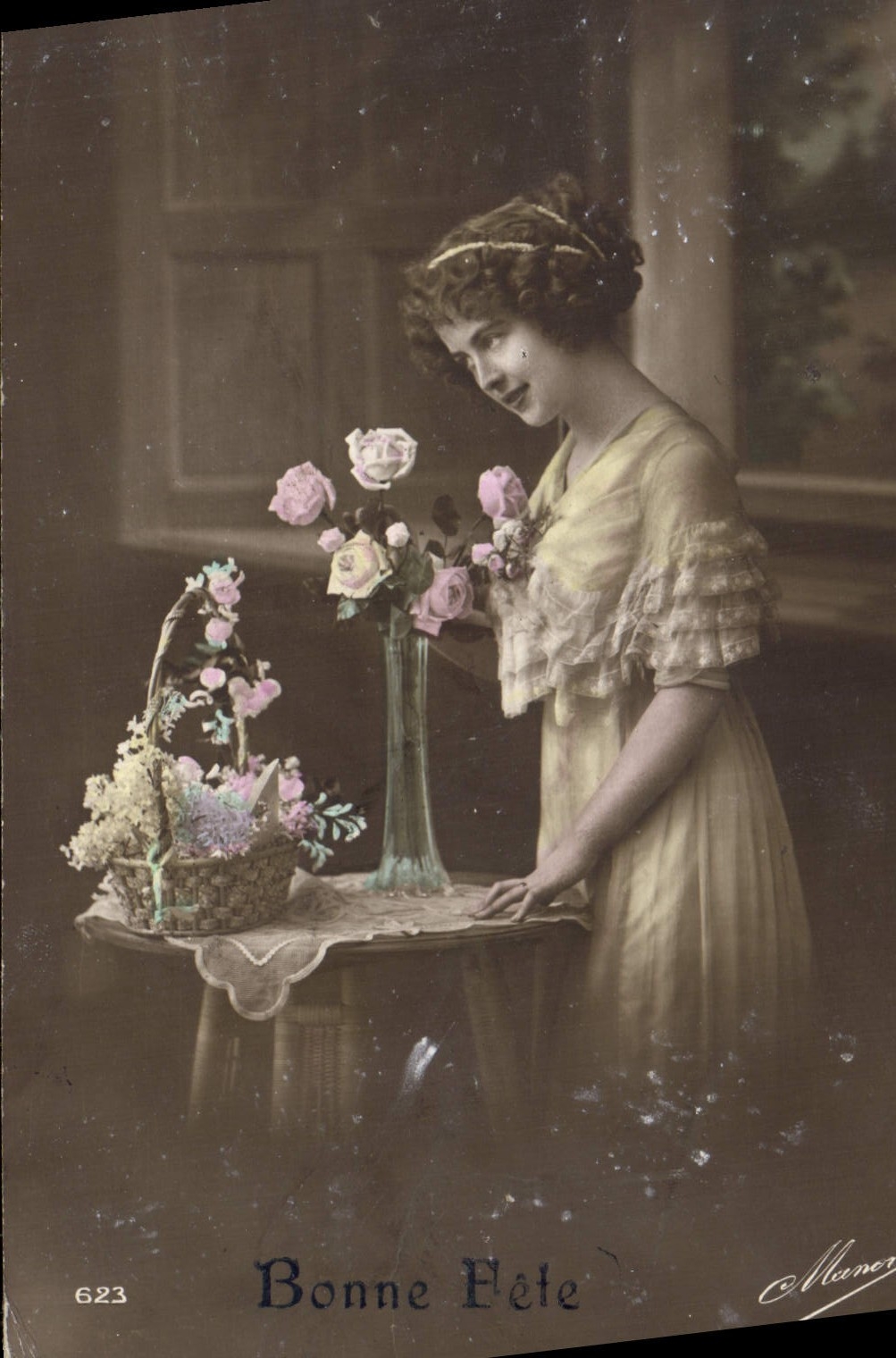 CPA Bonne Fete Femme