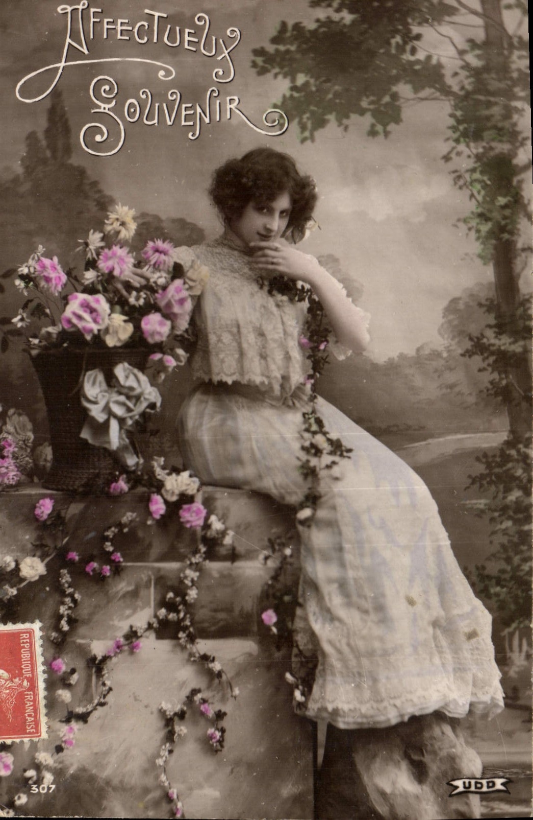 CPA Affectueux Anniversaire Femme