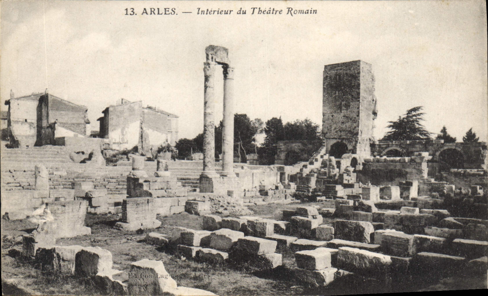 CPA Arles Interieur du Theatre Romain 