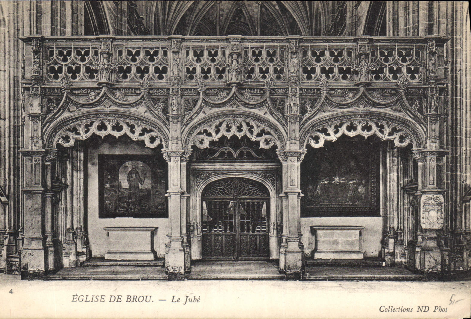 CPA Bourg Eglise de Brou Le Jube 