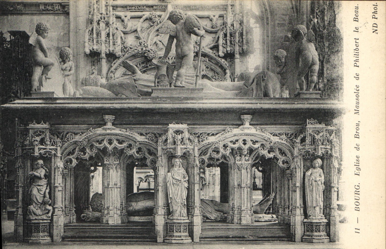 CPA Bourg Eglise de Brou Mausolee de Philibert le Beau 