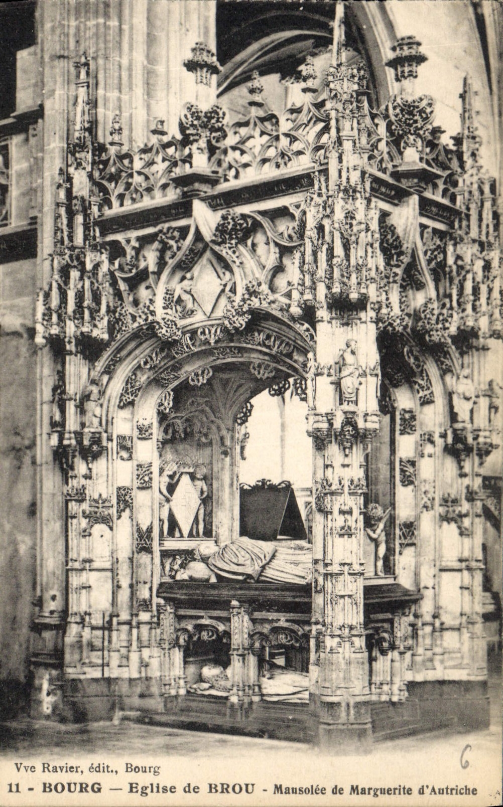 CPA Bourg Eglise de Brou Mausolee de Marguerite d'Autriche 