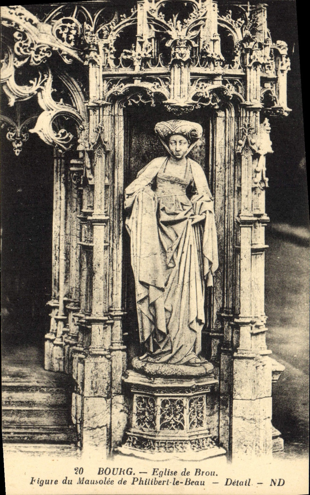CPA Bourg Eglise de Brou Figure du Mausolee de Philibert de Beau Detail ND 