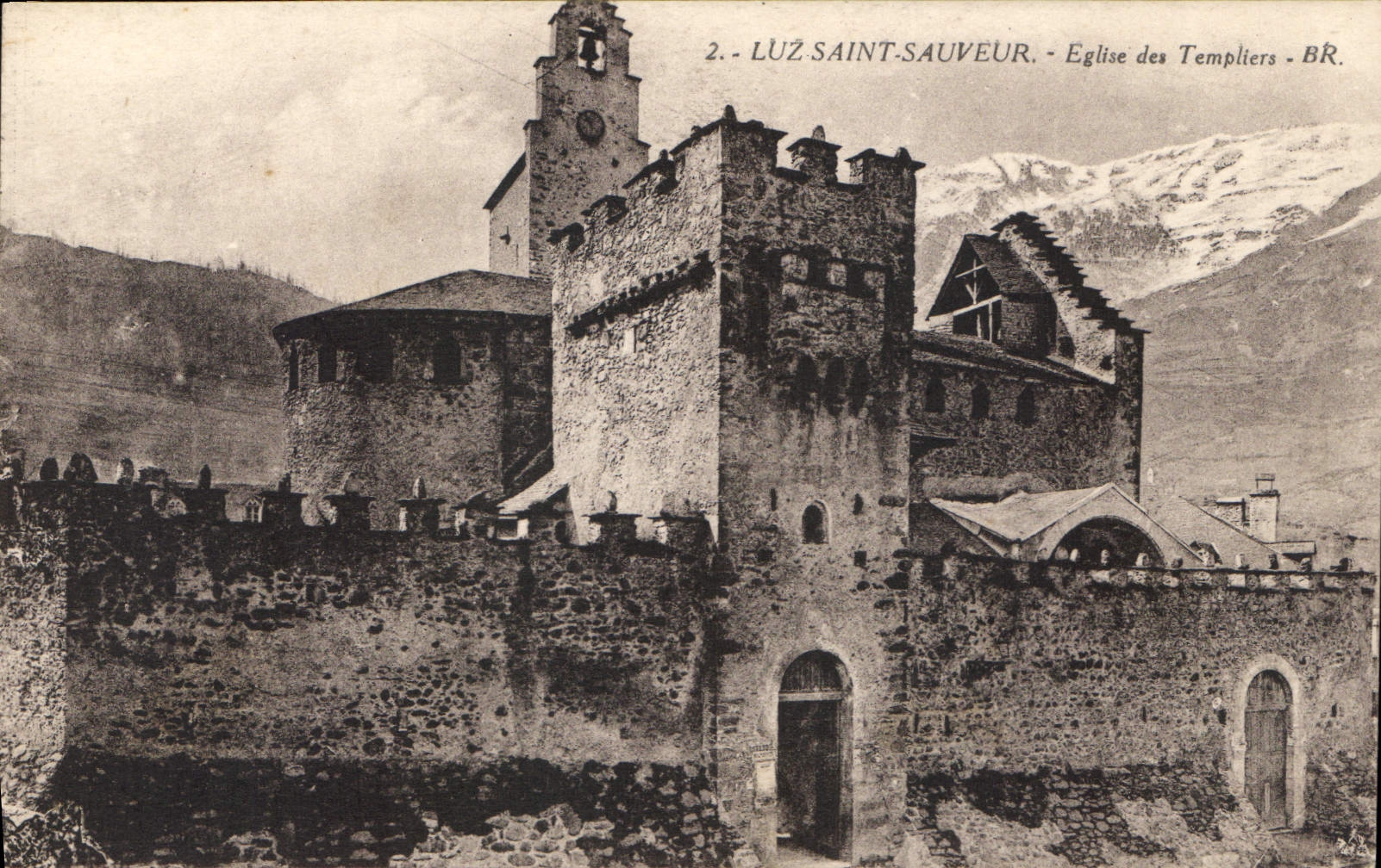CPA Luz Saint Sauveur Eglise des Templiers 