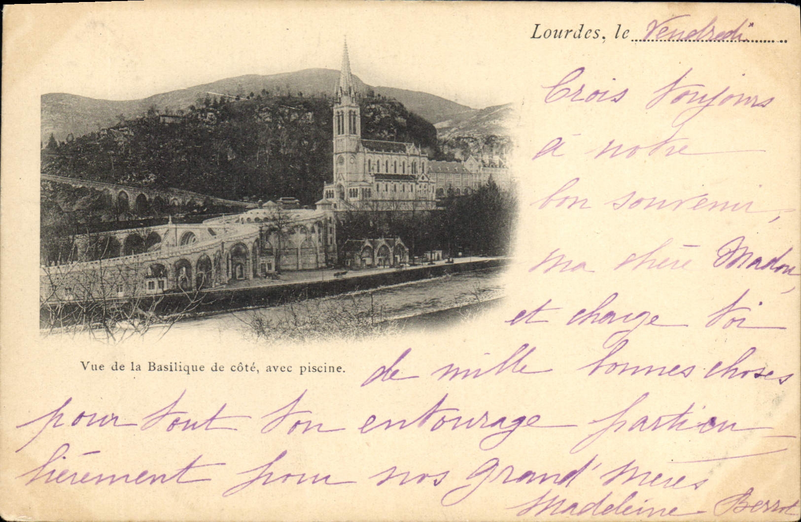 CPA Lourdes Vue de a Basilique de cote avec piscine 