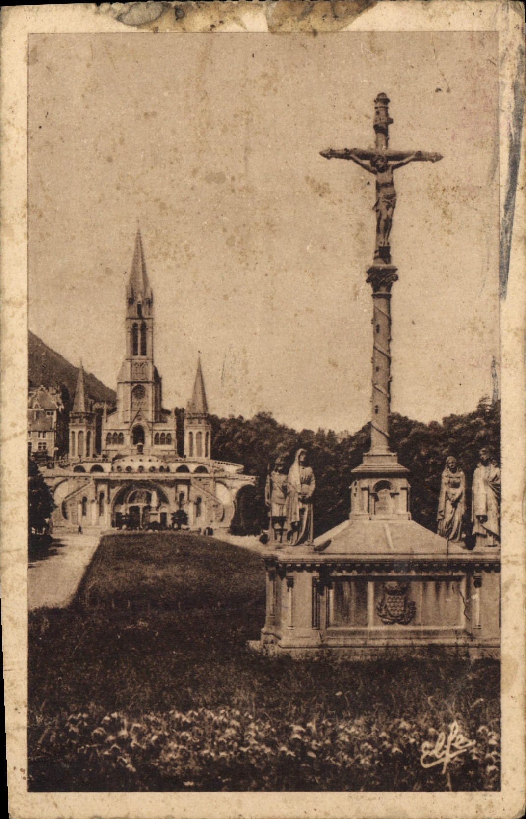 CPA Lourdes la Croix des Bretons 