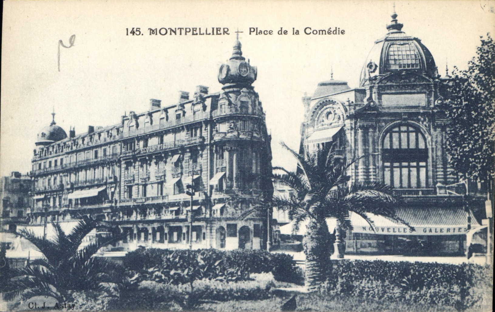 CPA Montpellier Place de la Comedie 