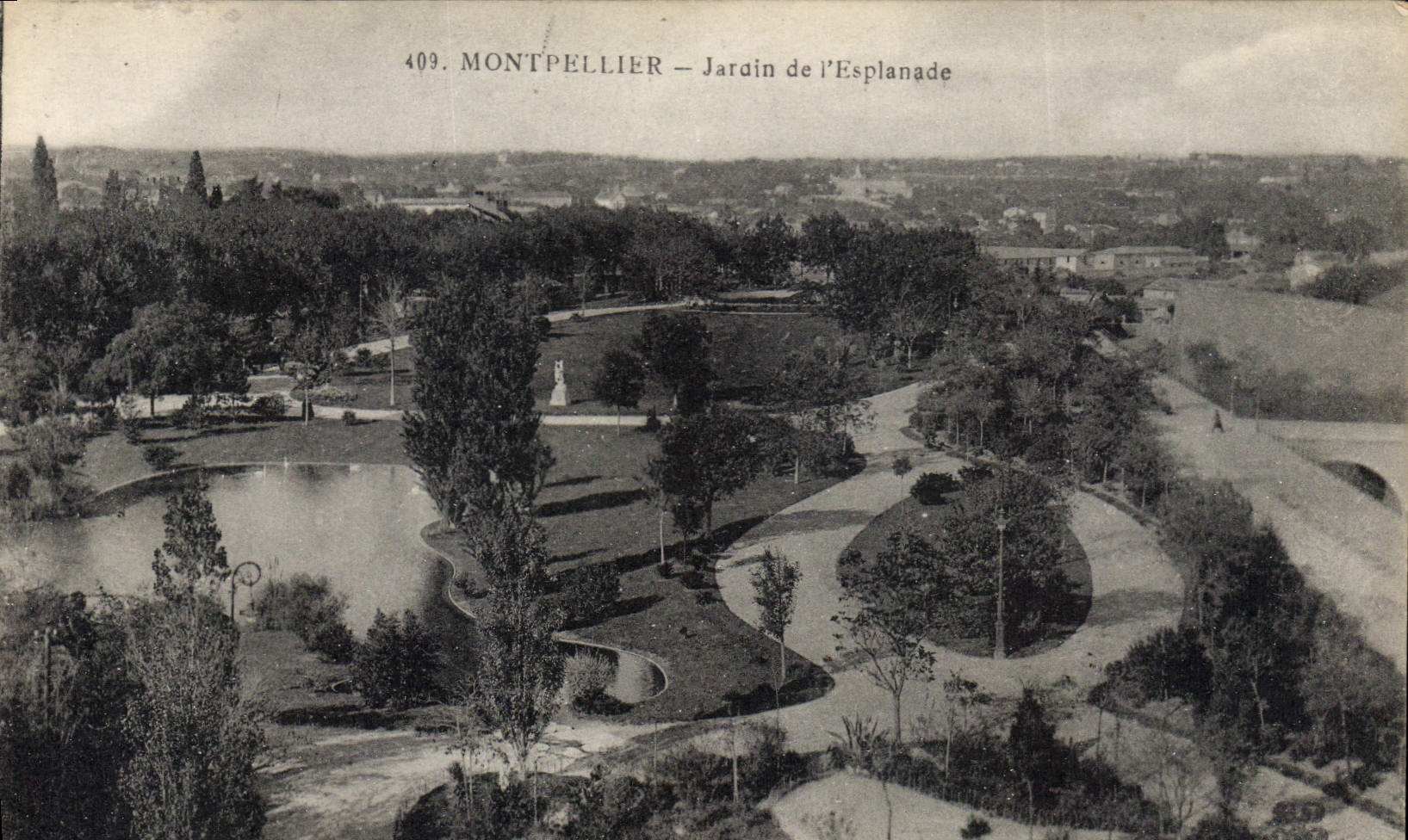 CPA Montpellier Jardin de l'Esplanade 