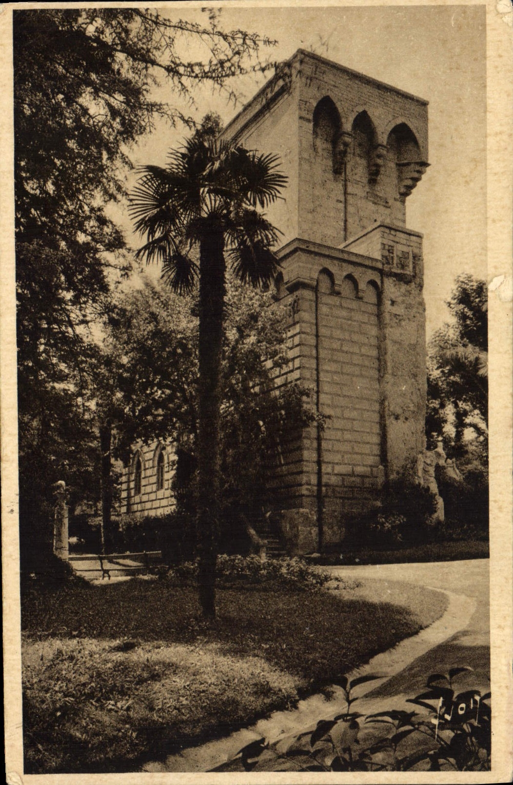 CPA Montpellier Herault la Tour de Pins XIi et XIV siecle