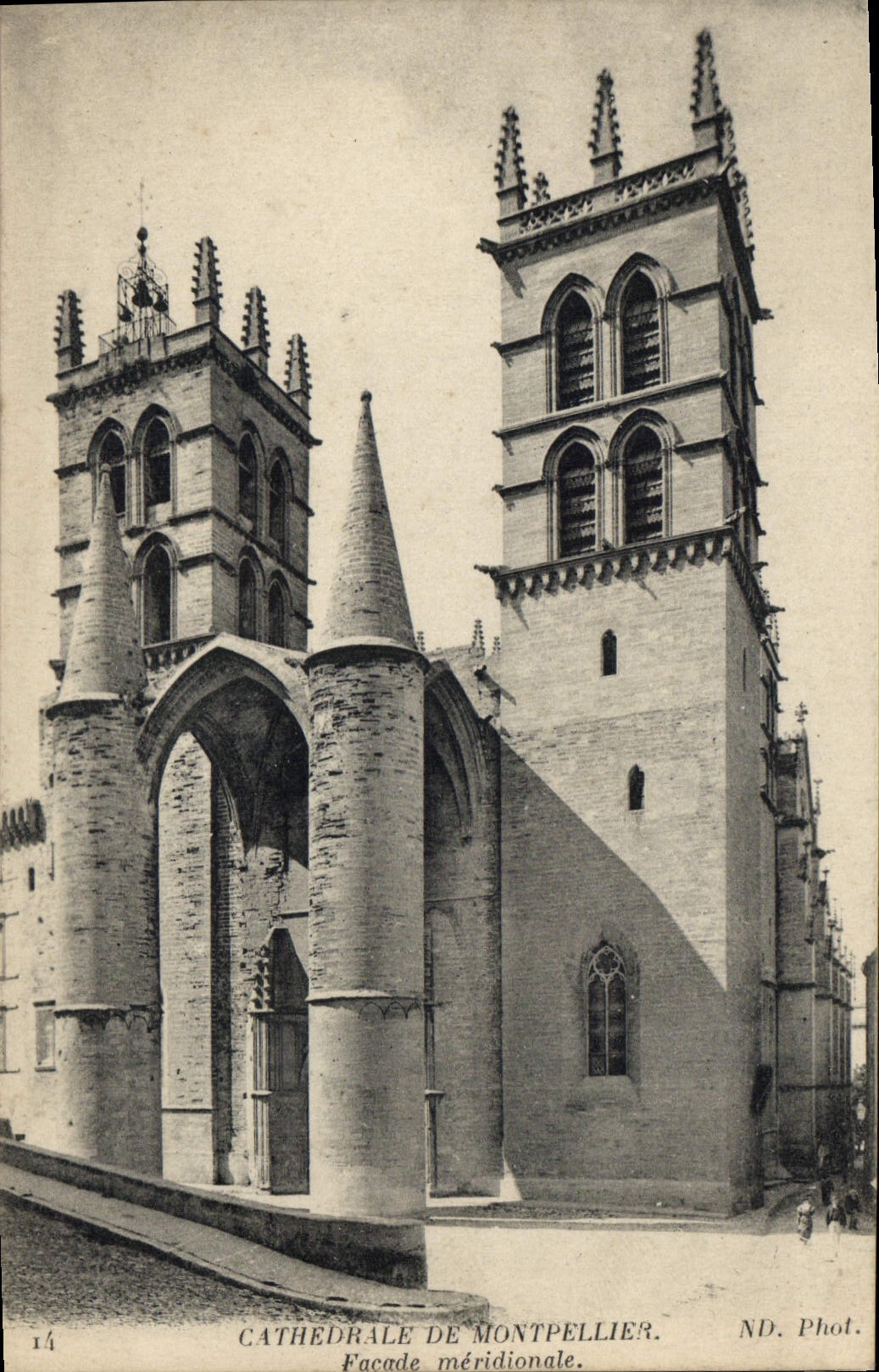 CPA Cathedrale de Montpellier Facade meridionale 
