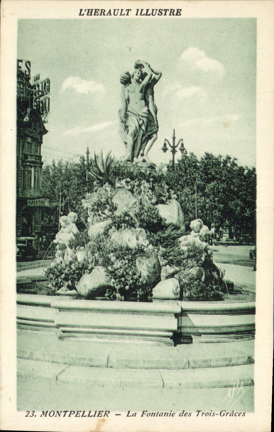CPA L'Herault Illustre Montpellier la Fontaine des Trois Graces 