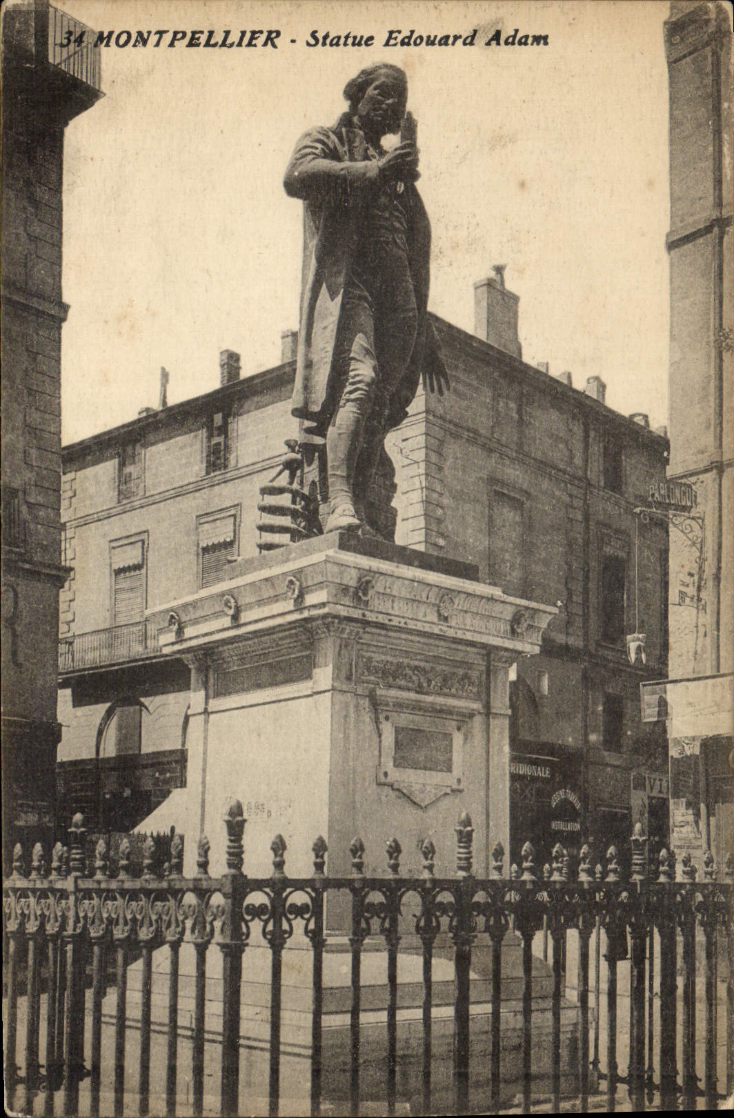 CPA Montpellier Statue Edouard Adam
