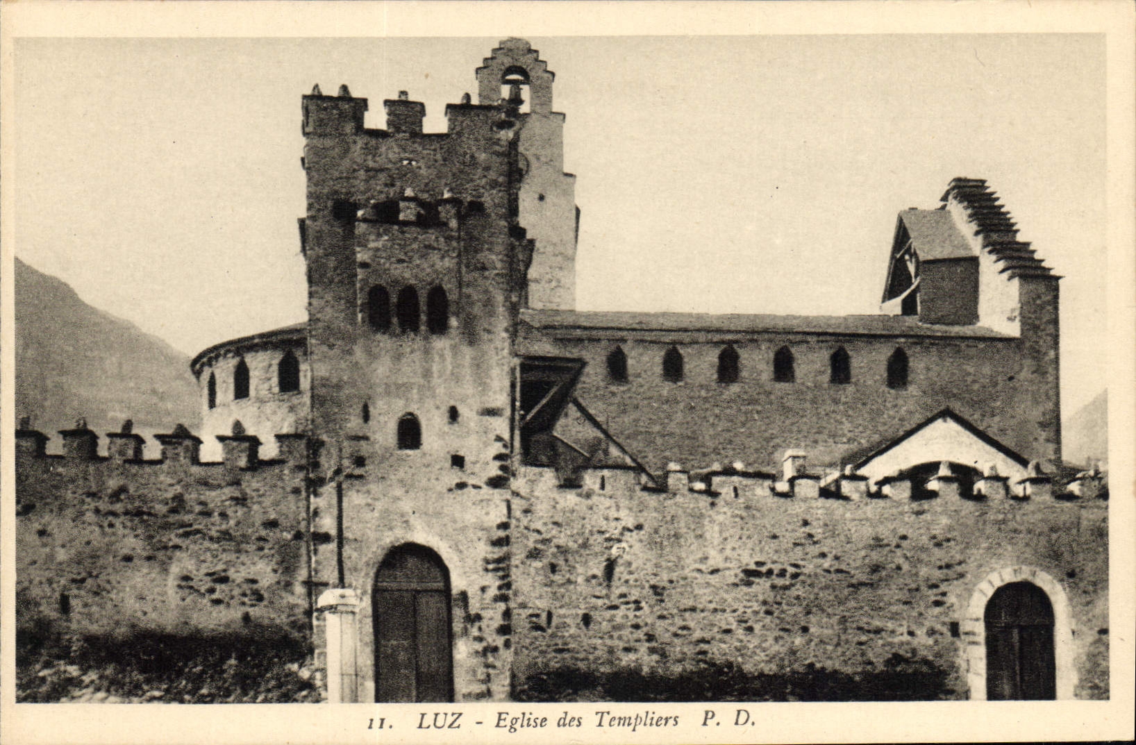 CPA Luz Eglise des Templiers 