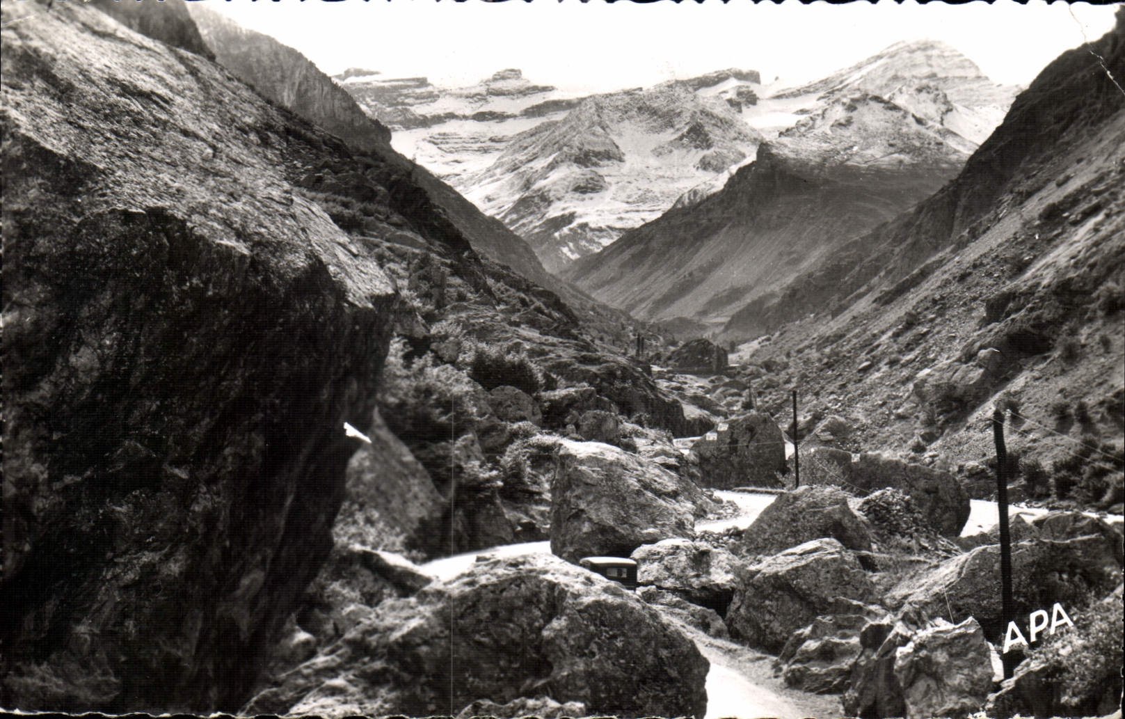 CPA En Parcourant les Pyrenees Vallee des Gaves route de Gavarnie le Chaos 