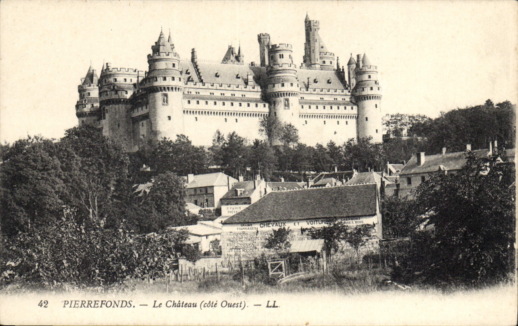 CPA Pierrefonds le Chateau Cote Ouest 